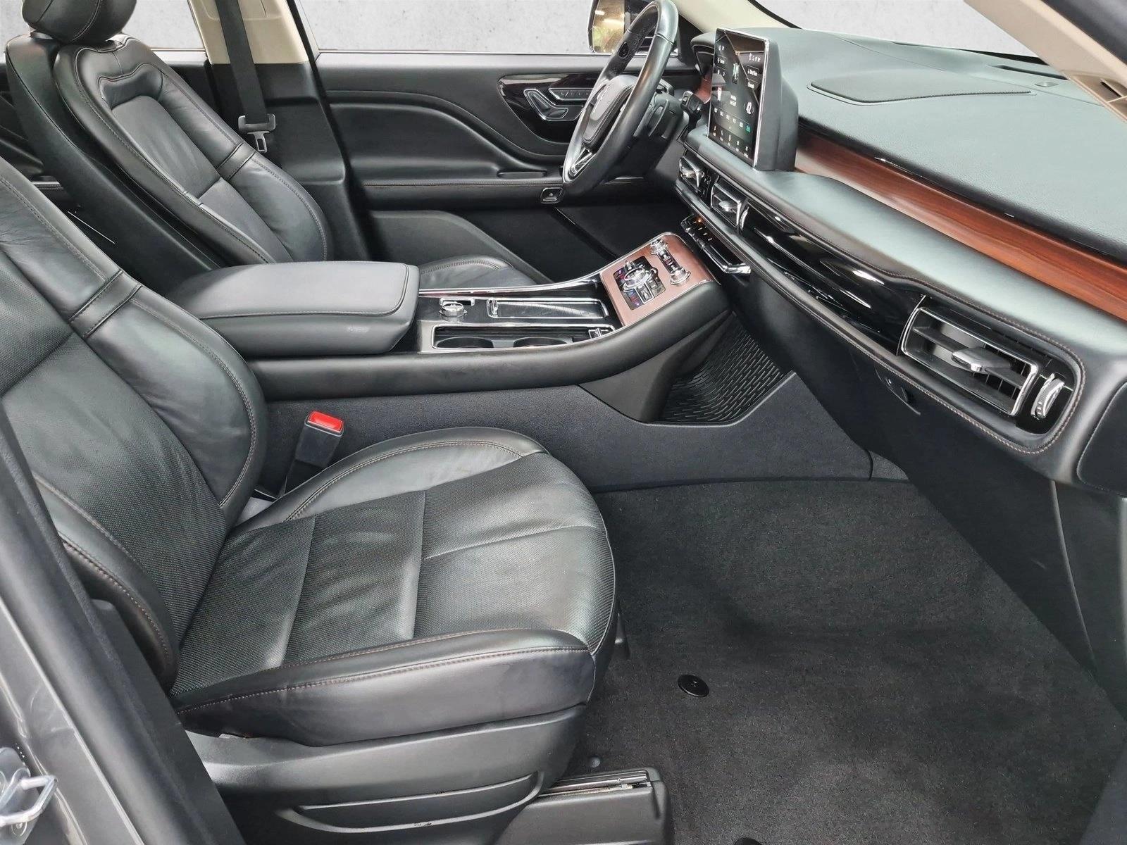 Used 2022 Asher Gray Metallic Clearcoat Lincoln Reserve image 23