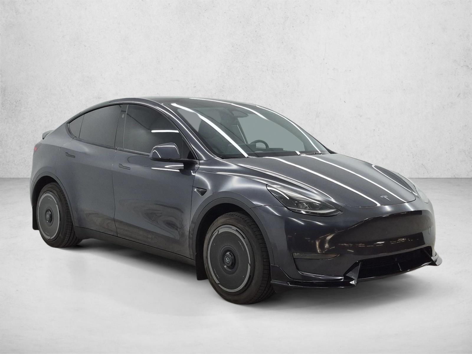 Used 2024 Silver/Gray Tesla Long Range image 3