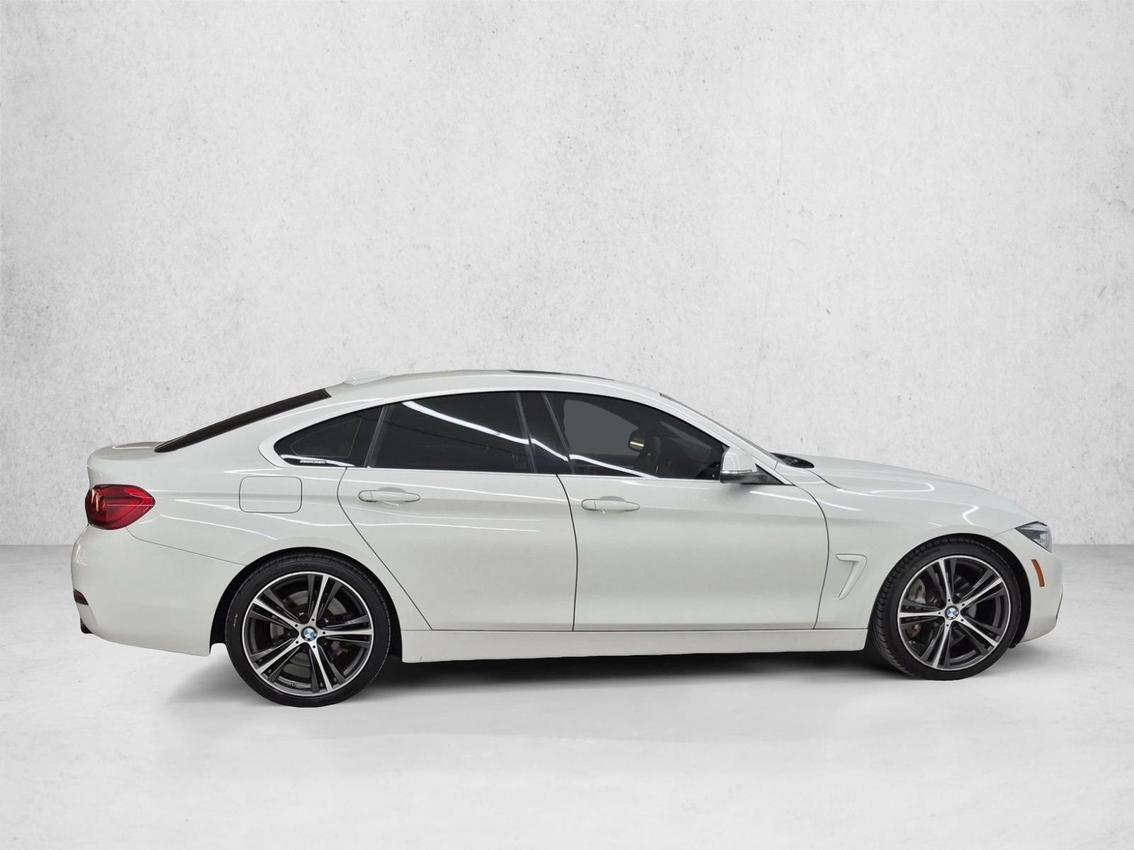 Used 2019 Alpine White BMW 440i image 4