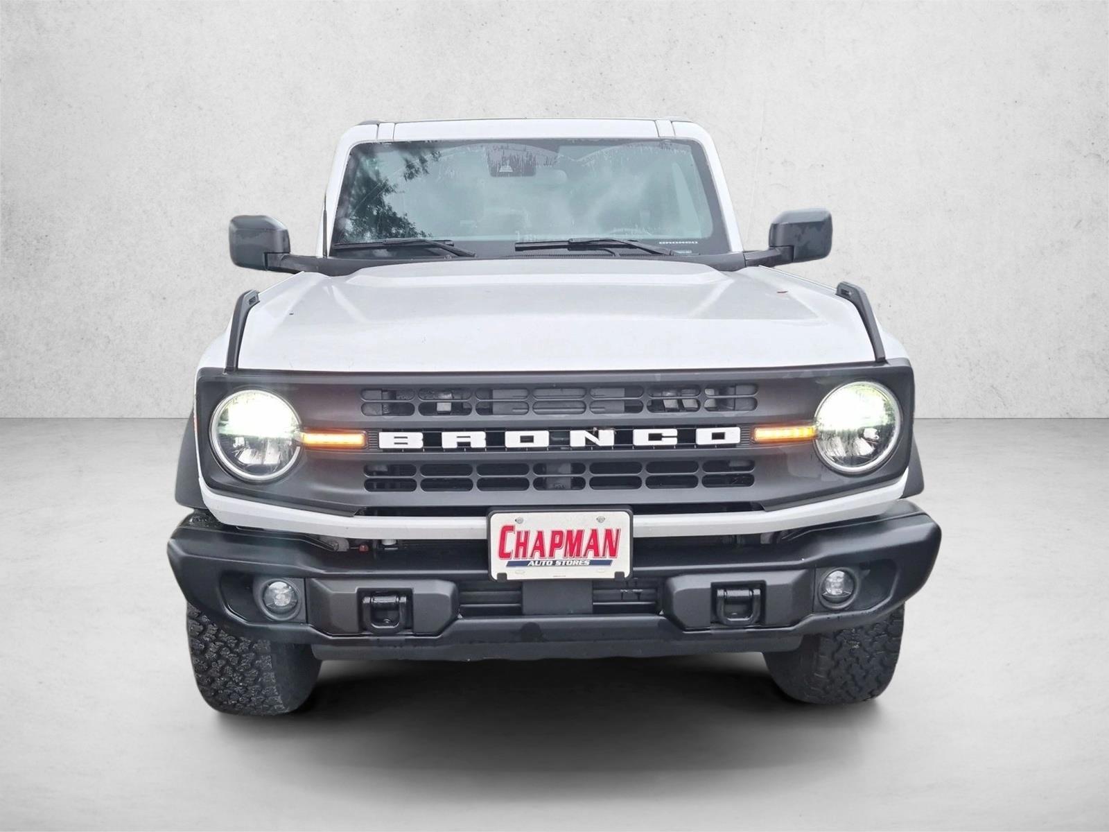 Used 2023 Oxford White Ford Black Diamond image 2