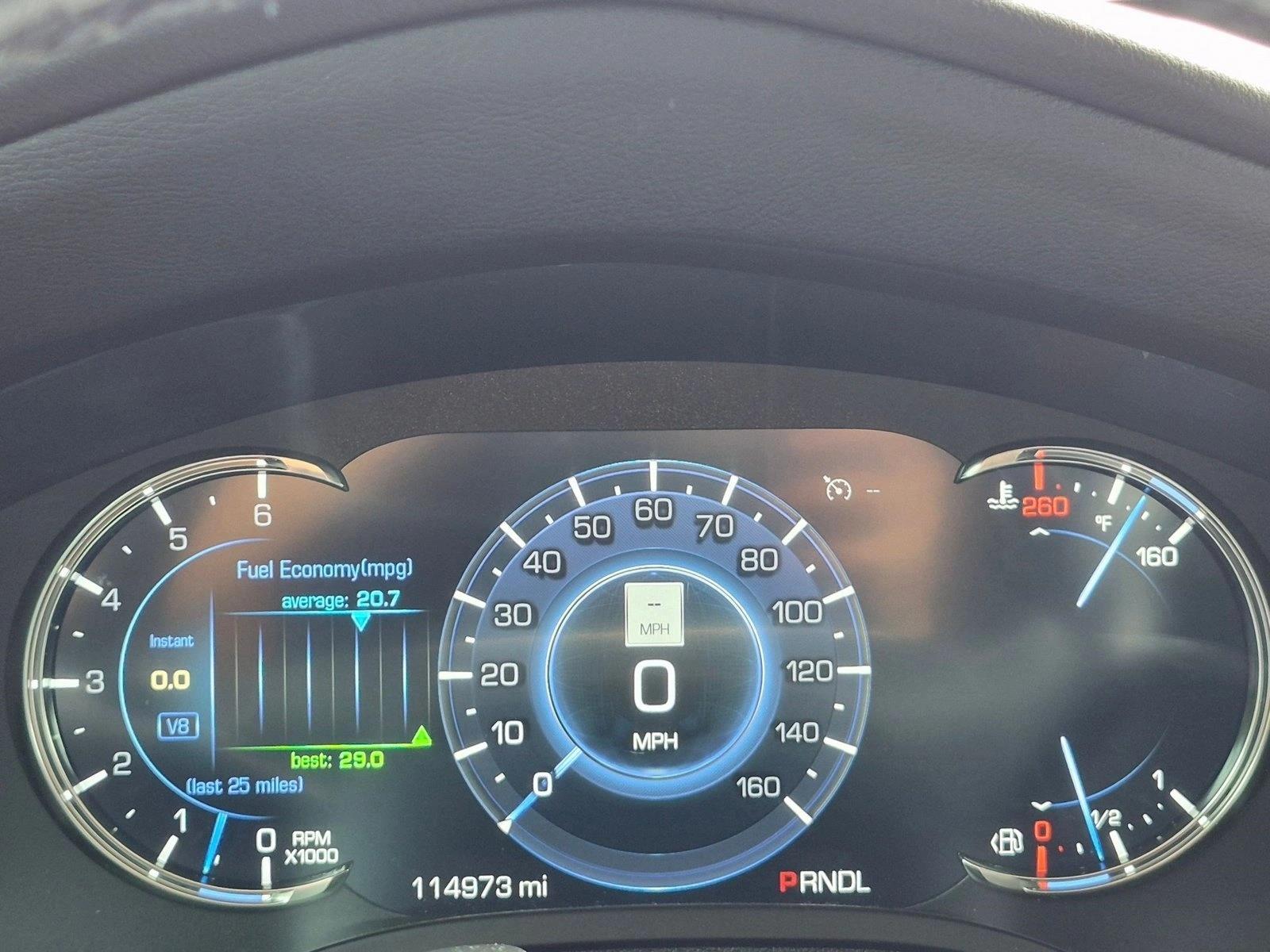 Used 2018 Crystal White Tricoat Cadillac Luxury image 7