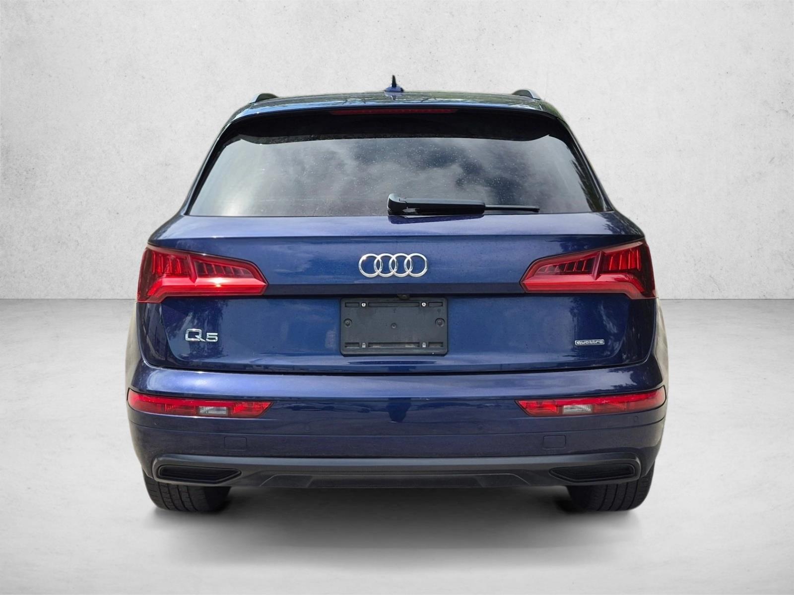 Used 2020 Navarra Blue Metallic Audi Premium image 6