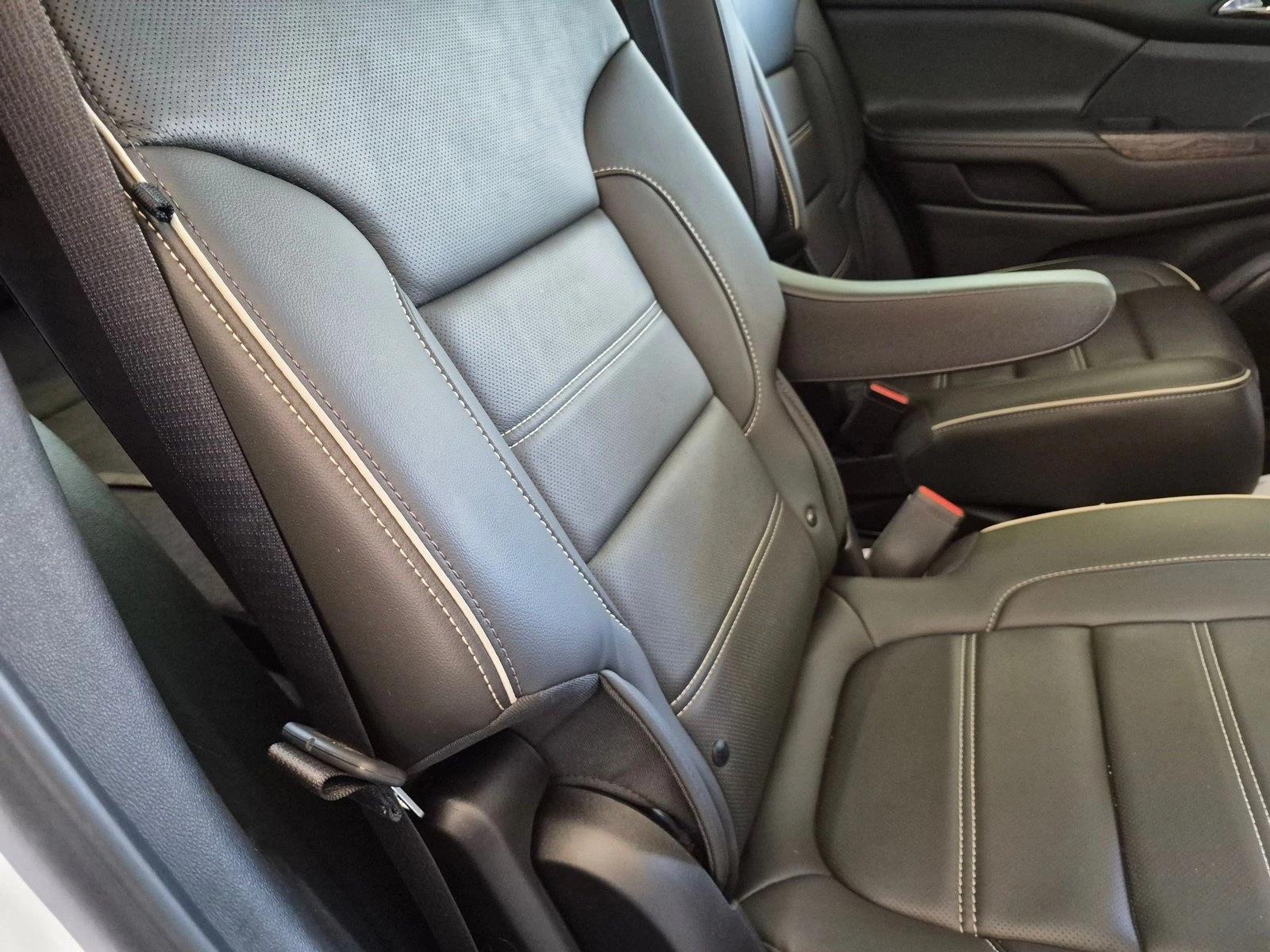 Used 2023 White Frost Tricoat GMC Denali image 21