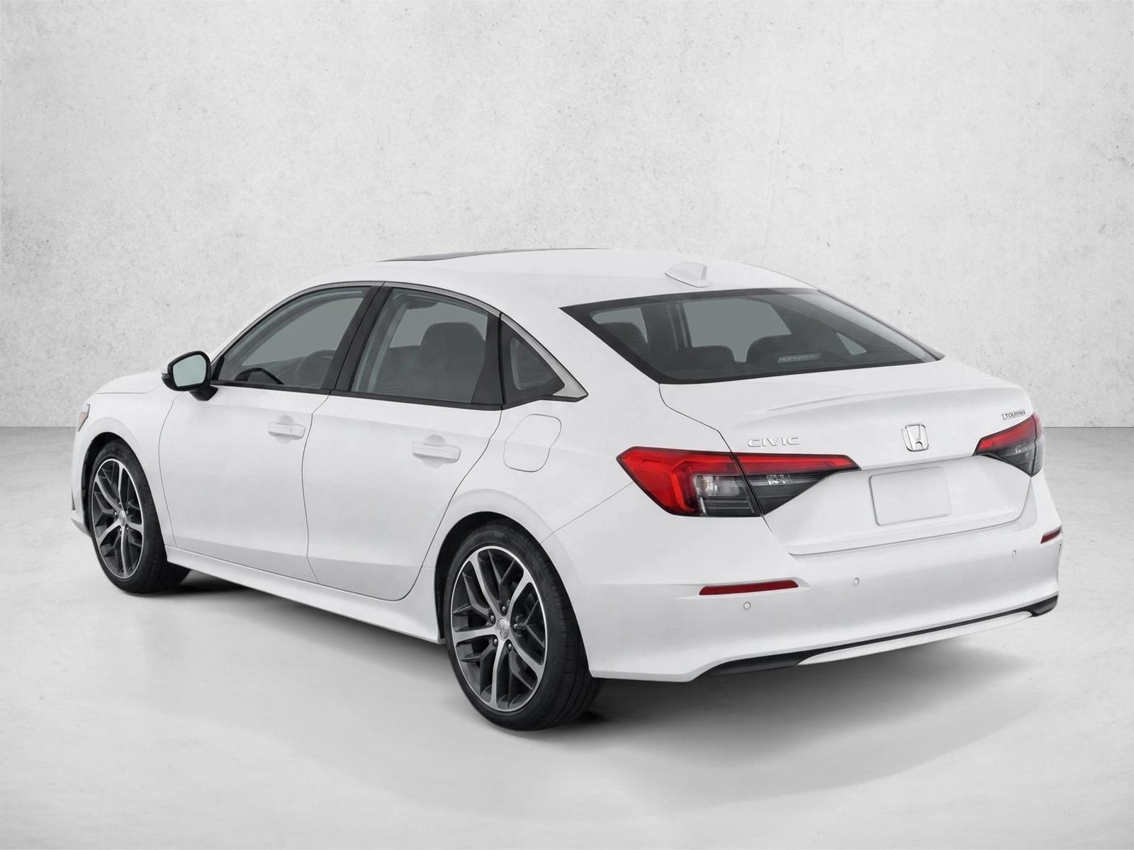 Used 2024 Platinum White Pearl Honda Touring image 5