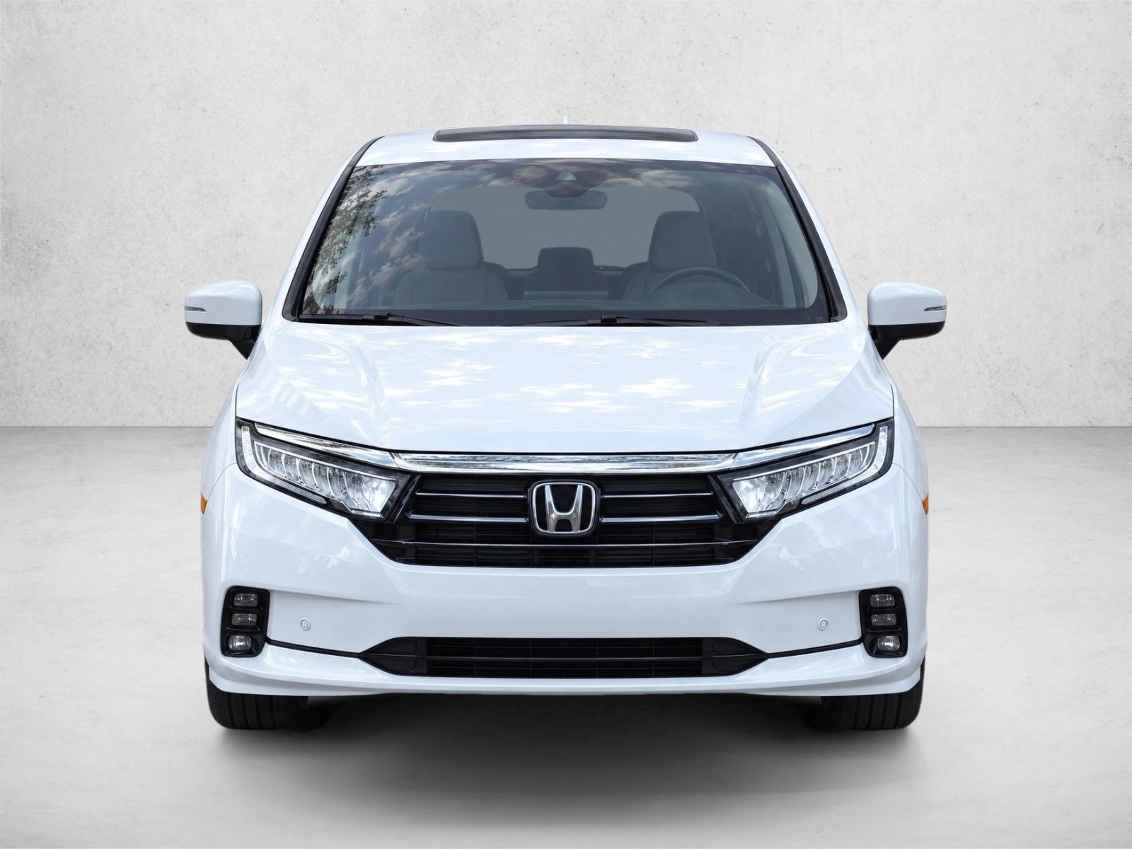 Used 2024 Platinum White Pearl Honda Elite image 2