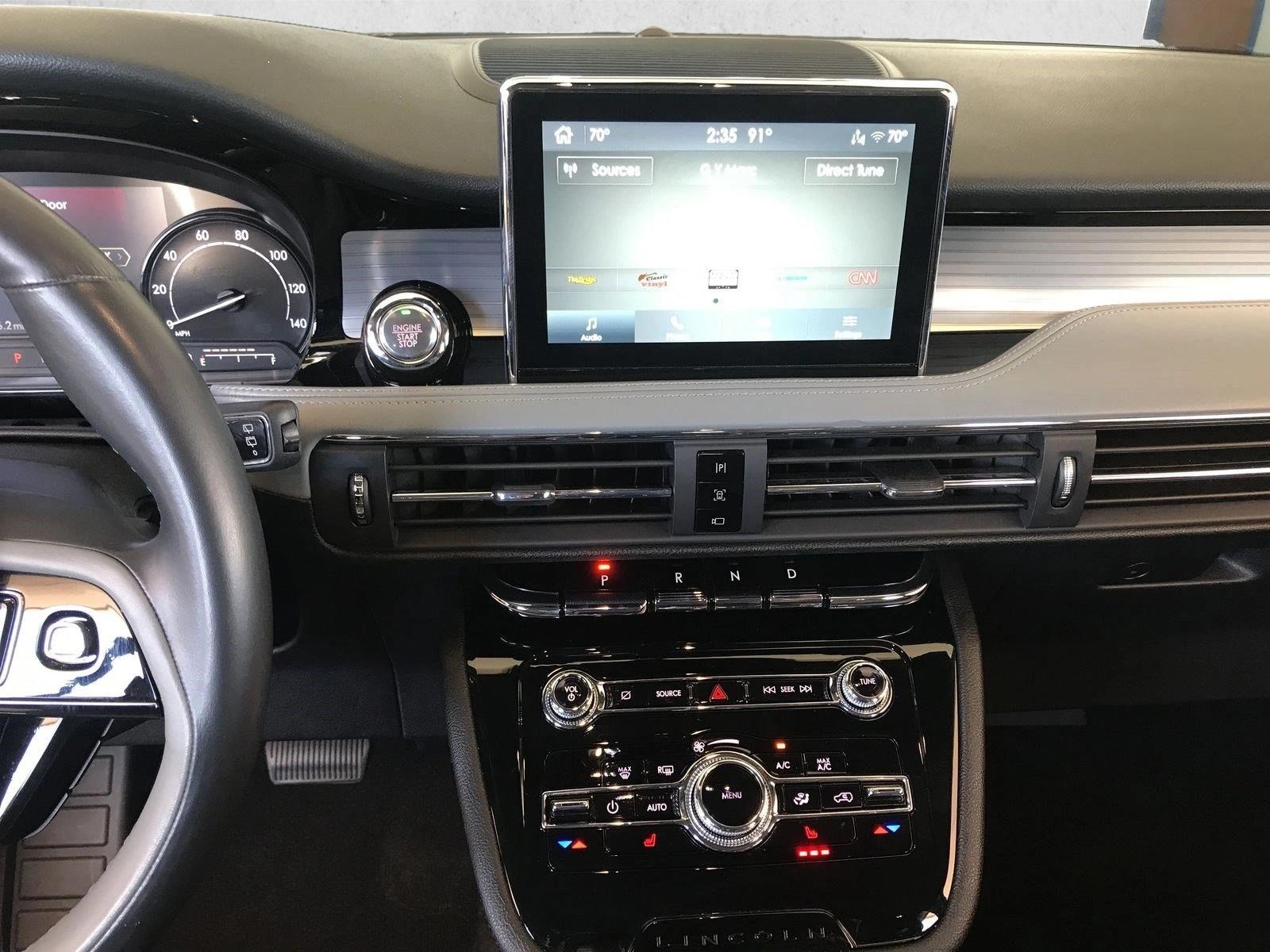 Used 2021 Infinite Black Lincoln Standard image 13