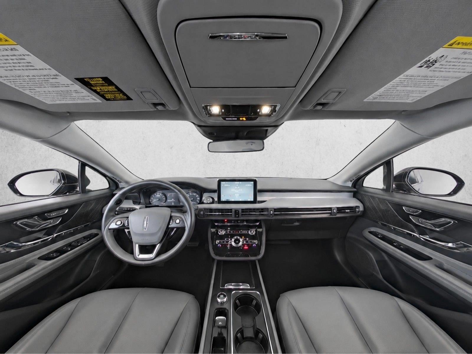 Used 2021 Infinite Black Lincoln Standard image 26
