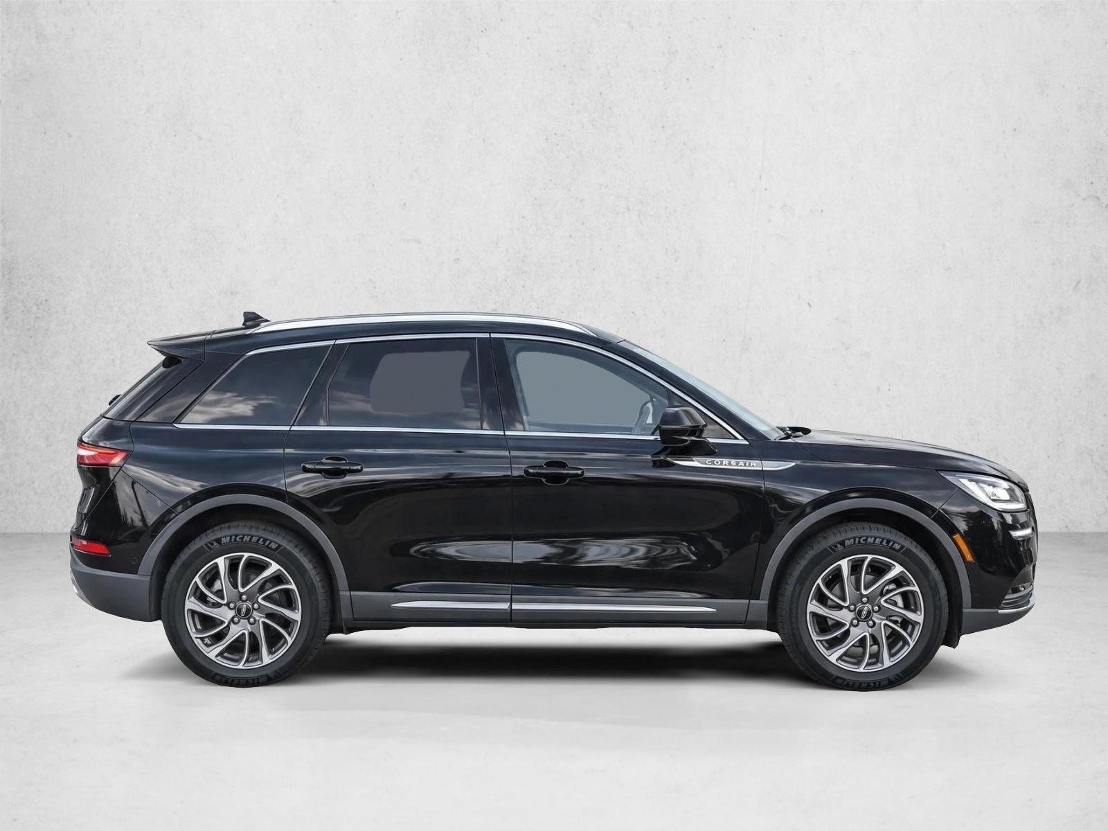 Used 2021 Infinite Black Lincoln Standard image 8