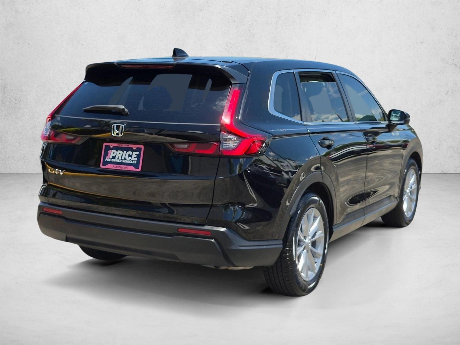 Used 2024 Crystal Black Pear Honda EX image 5