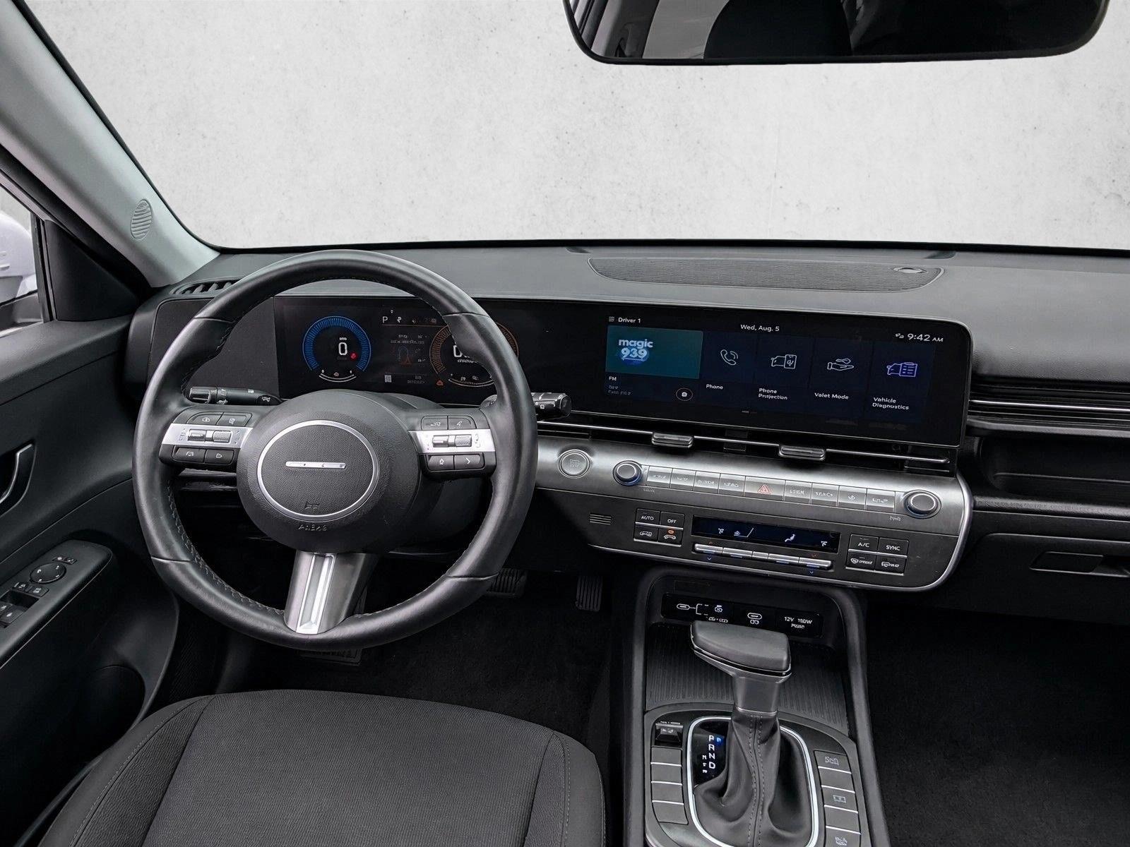 Used 2024 Ecotronic Gray Pearl Hyundai SEL image 27