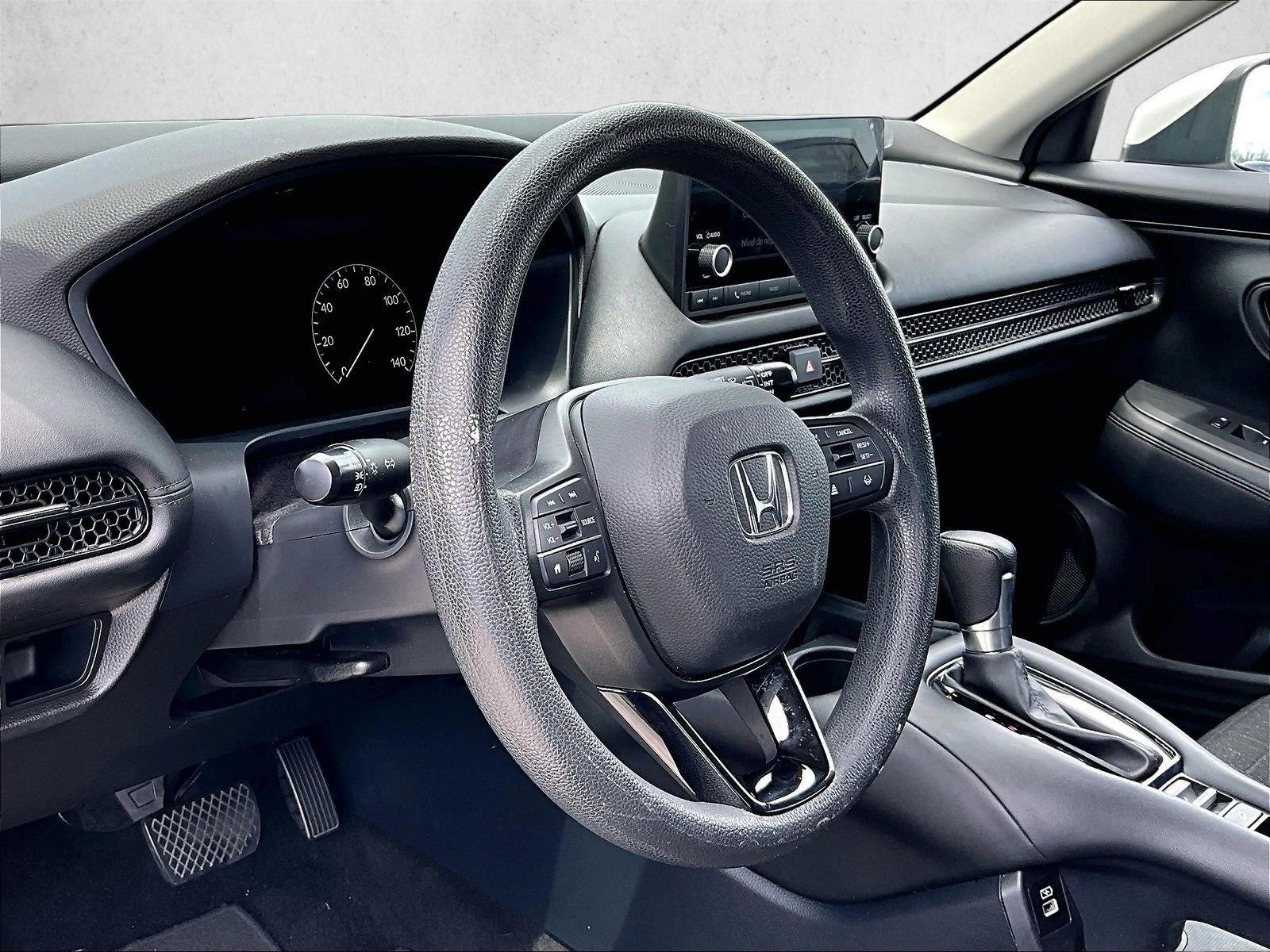 Used 2023 Platinum White Pearl Honda LX image 14