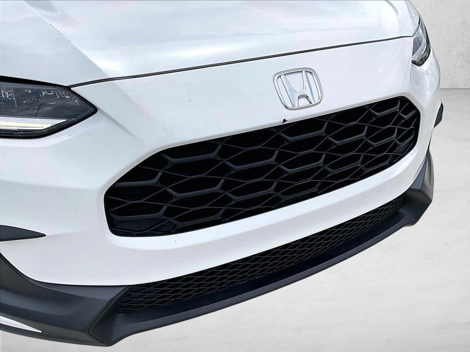 Used 2023 Platinum White Pearl Honda LX image 29