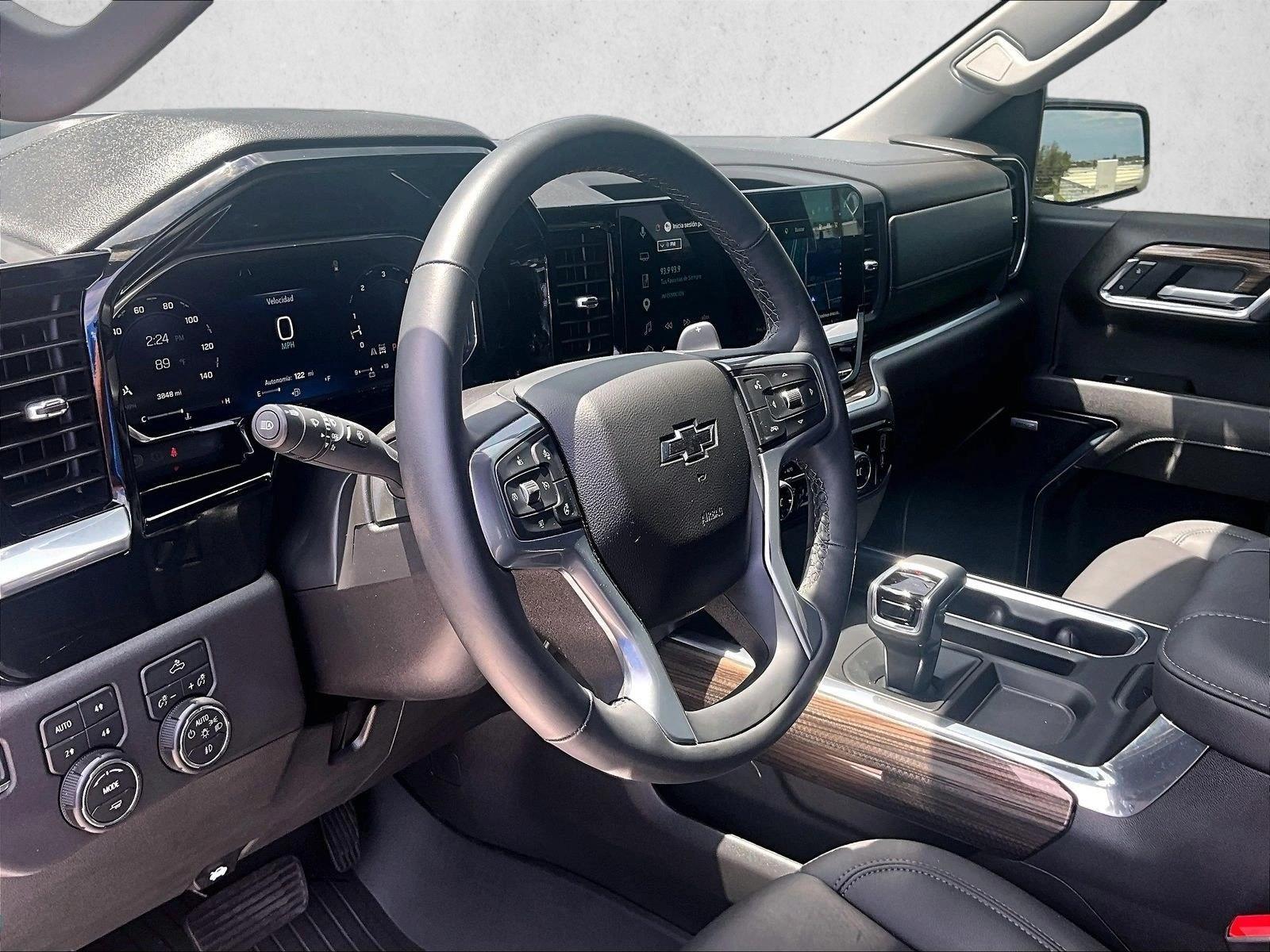 Used 2026 Sterling Gray Metallic Chevrolet LT Trail Boss image 14