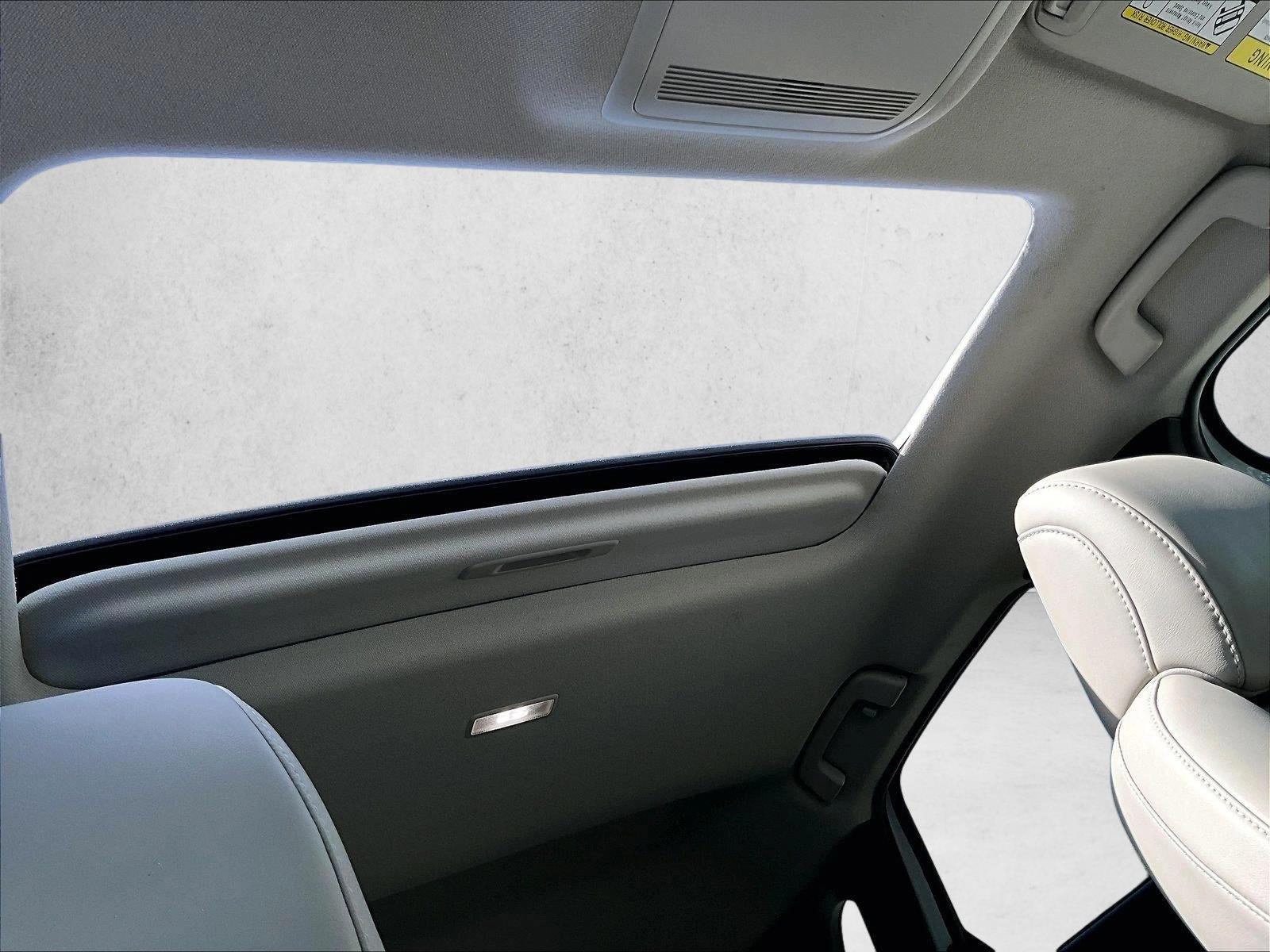 Used 2024 Snowflake White Pearl Mica Mazda 2.5 S Preferred Package image 17