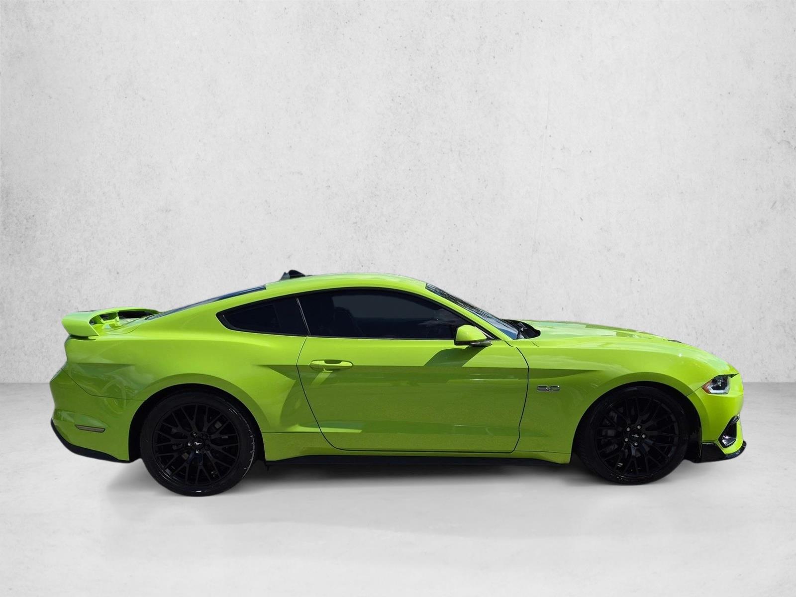 Used 2020 Grabber Lime Ford GT Premium image 4