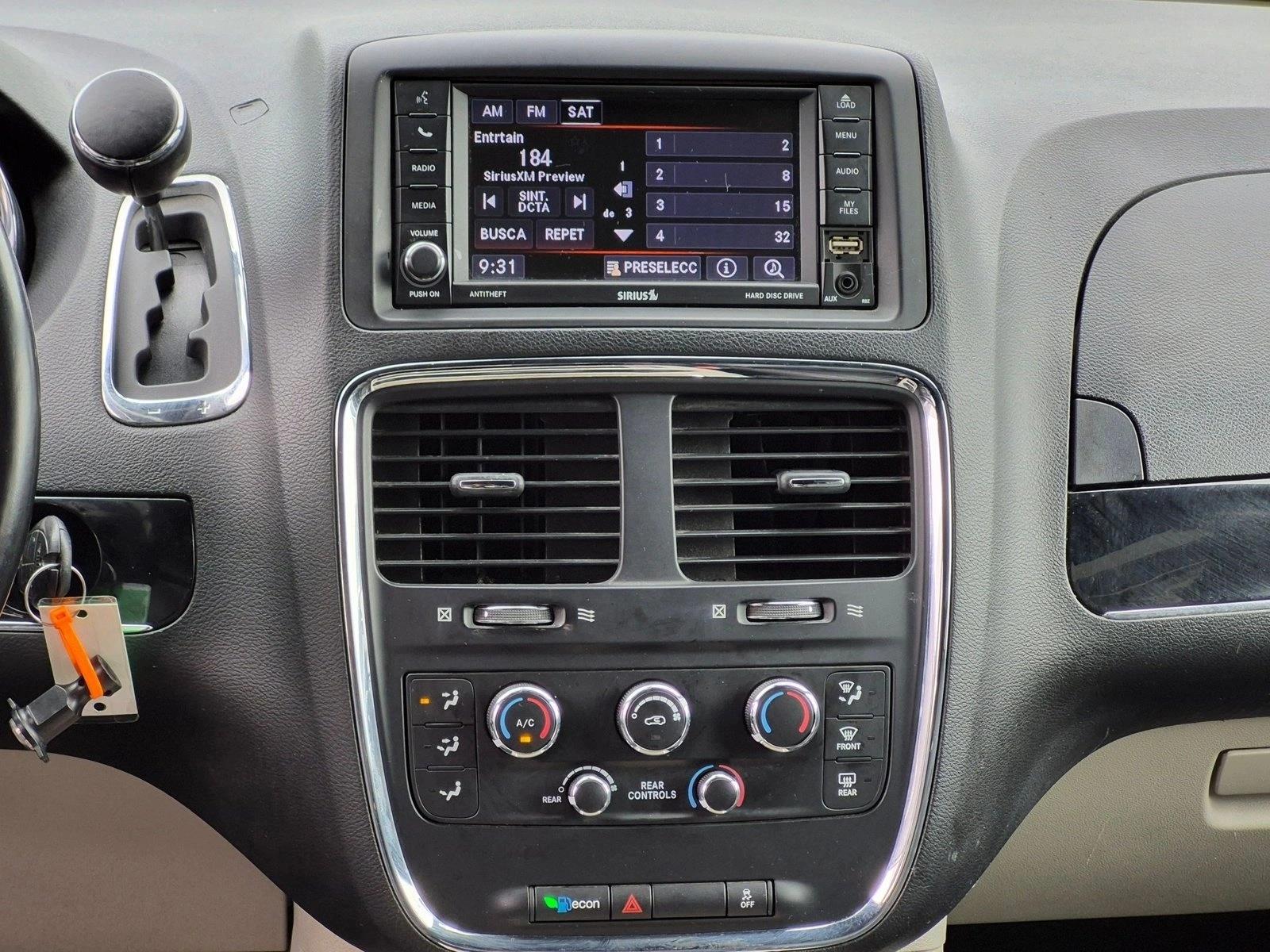 Used 2019 Black Onyx Crystal Pearlcoat Dodge SXT image 14