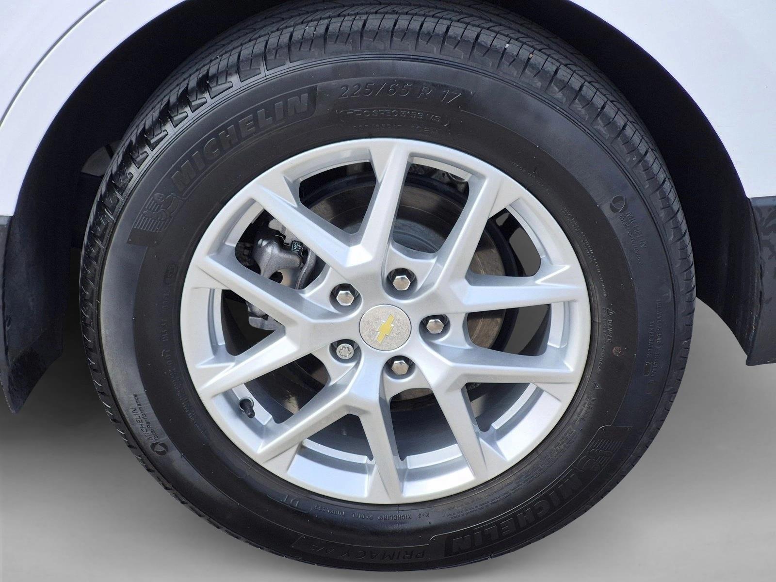 Used 2024 Summit White Chevrolet LS image 22