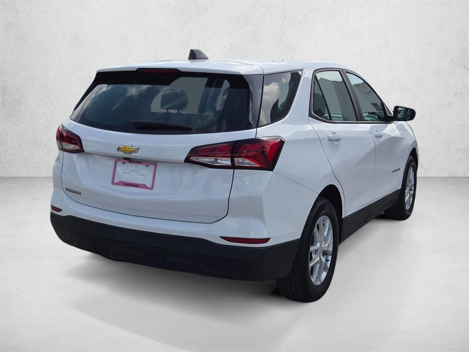 Used 2024 Summit White Chevrolet LS image 5