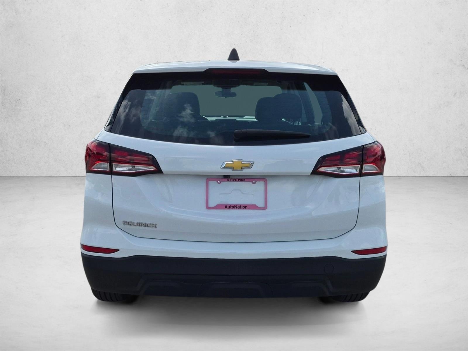 Used 2024 Summit White Chevrolet LS image 6