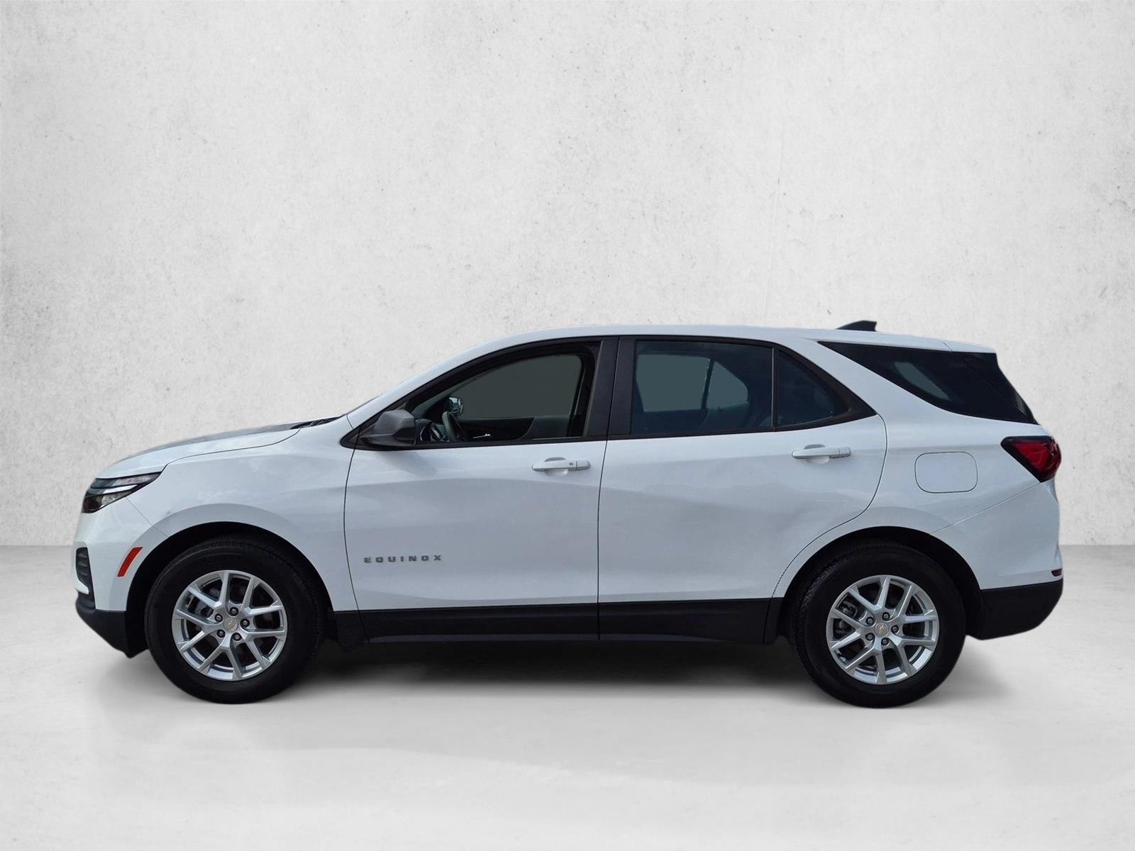 Used 2024 Summit White Chevrolet LS image 8