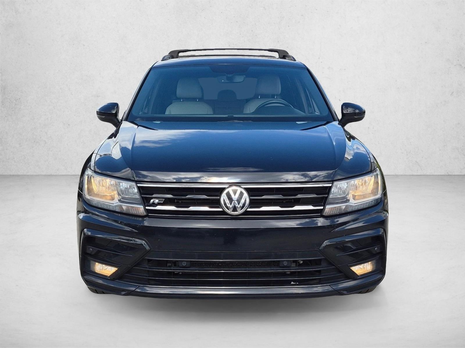 Used 2021 Deep Black Pearl Volkswagen SE R-Line Black image 2