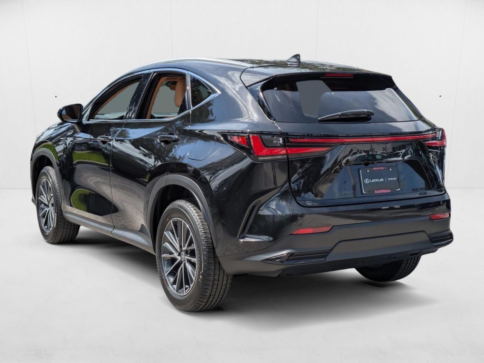 2026 Lexus NX 350 photo 3