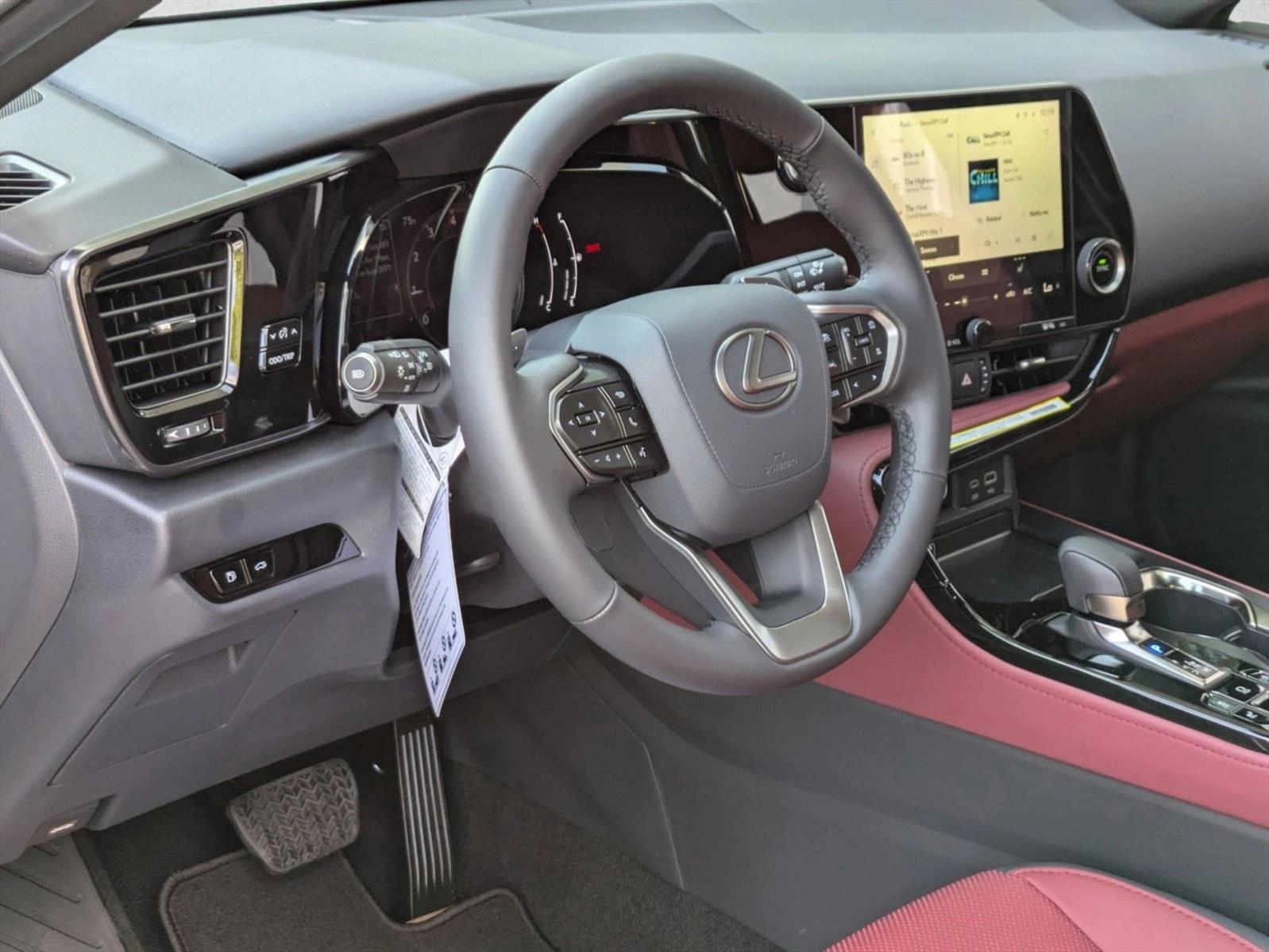 2026 Lexus NX 350 photo 3