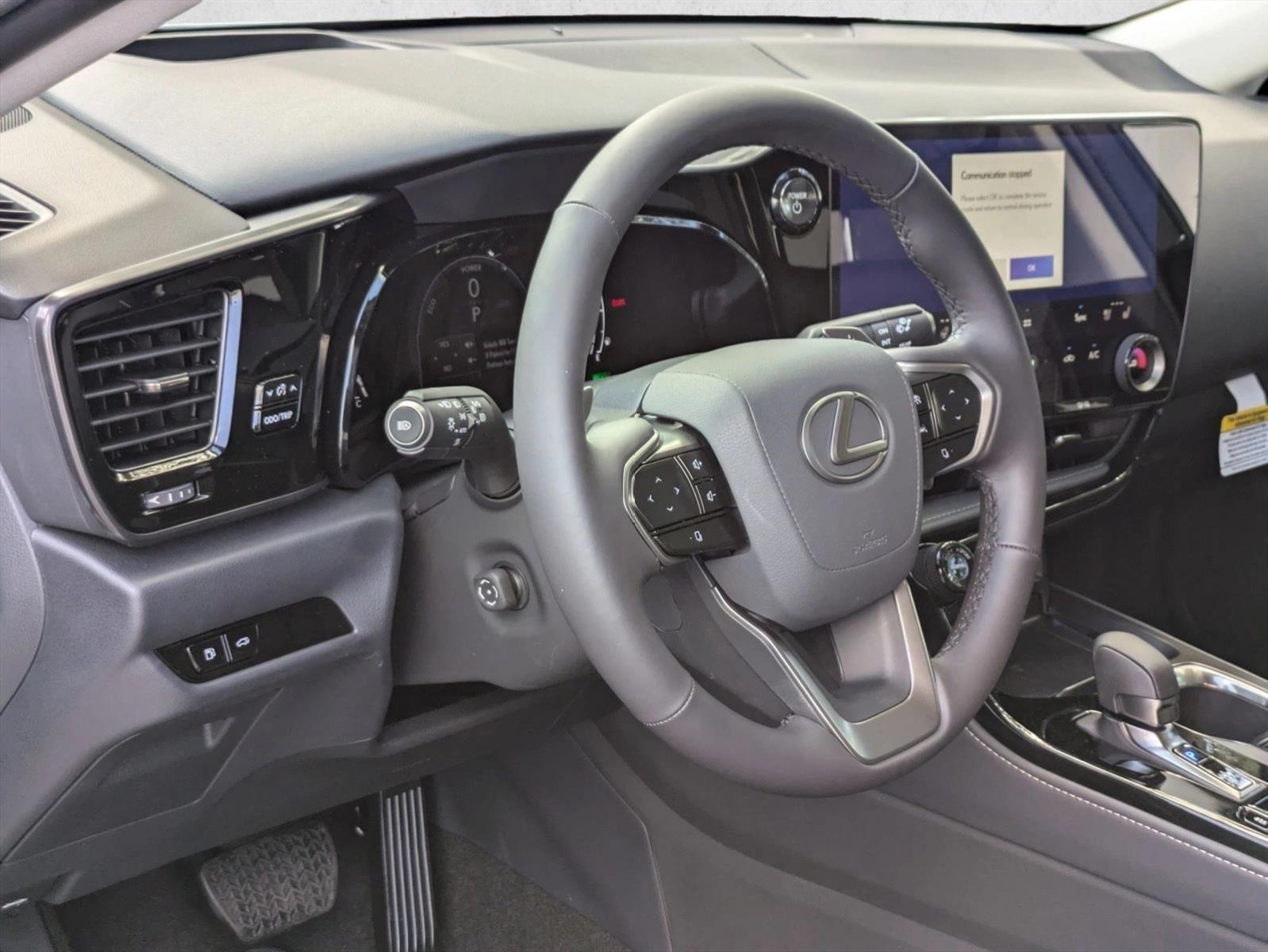 2026 Lexus NX 350h Premium photo 3