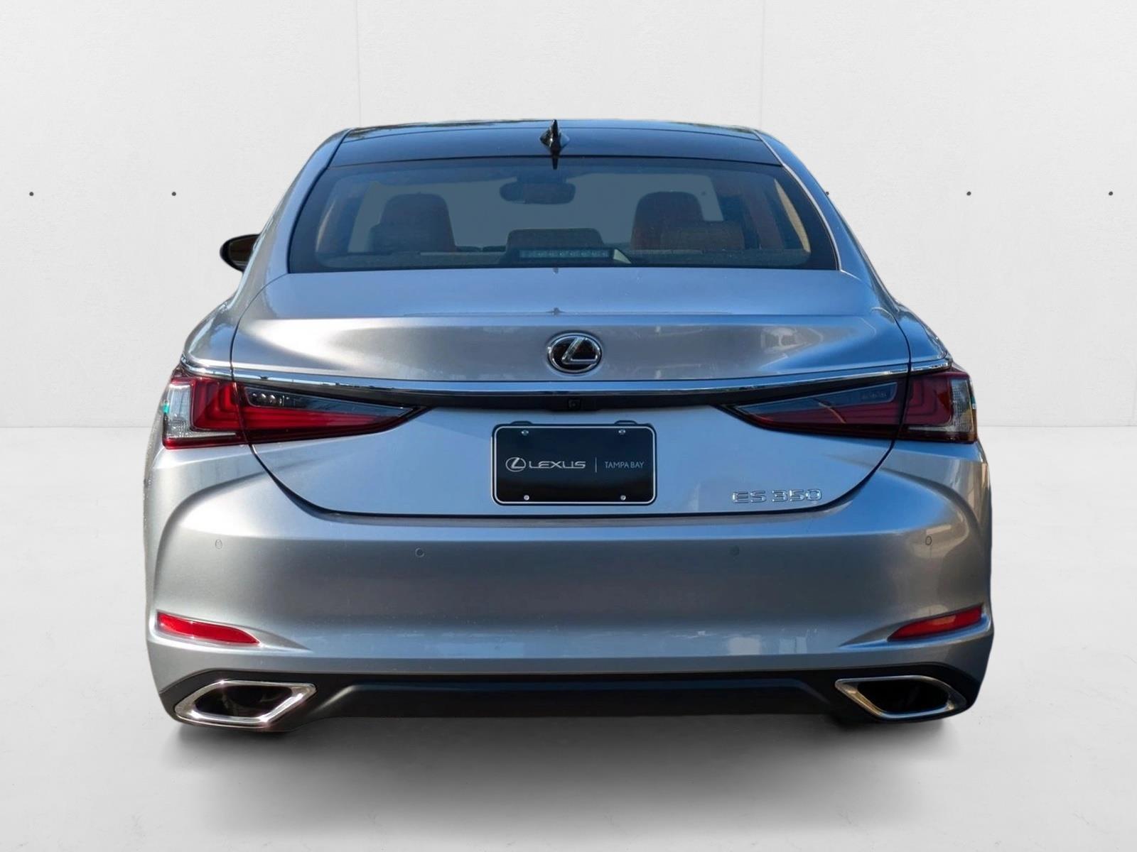 2025 Lexus ES 350 photo 7