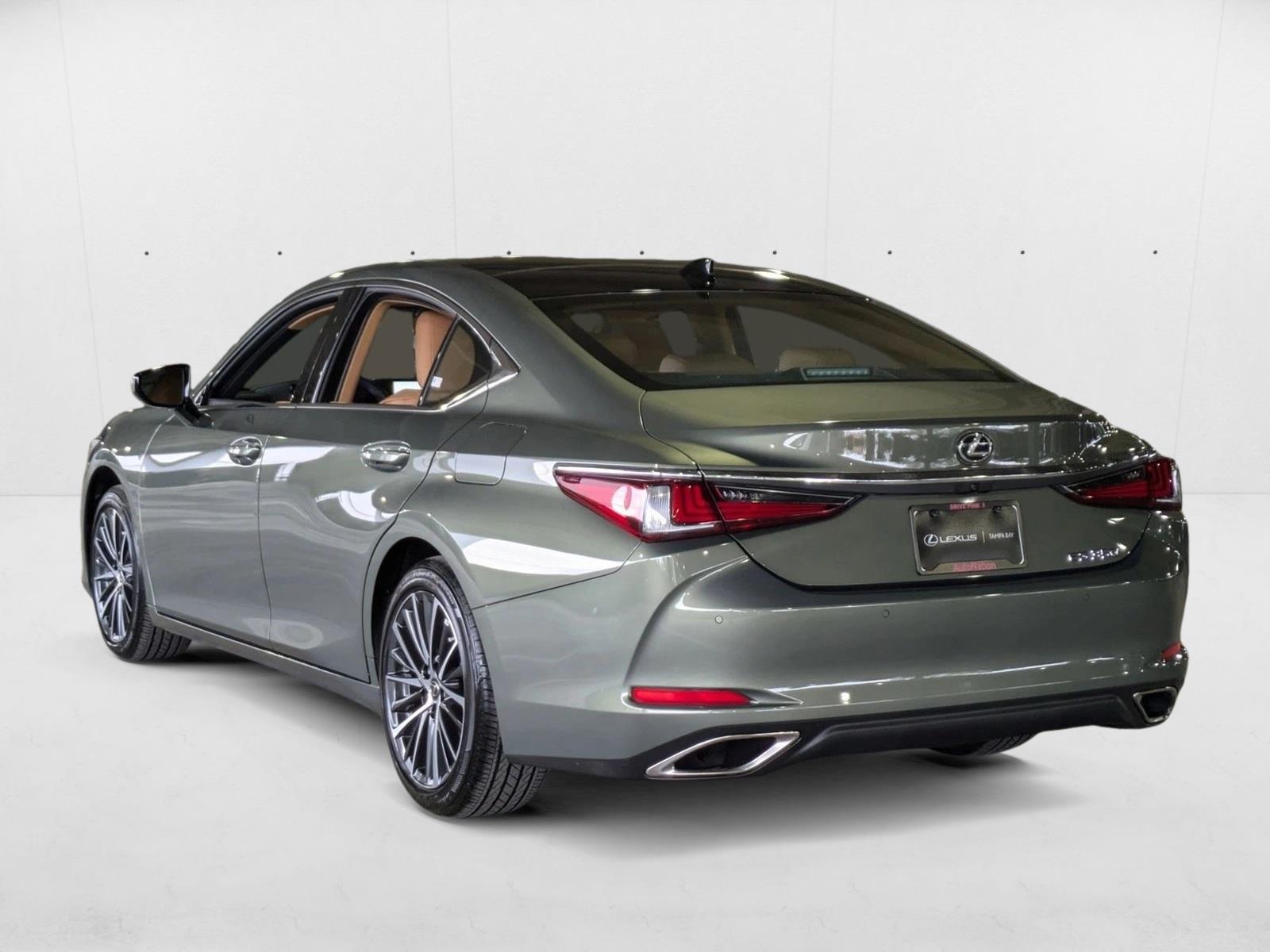 2025 Lexus ES 350 photo 6