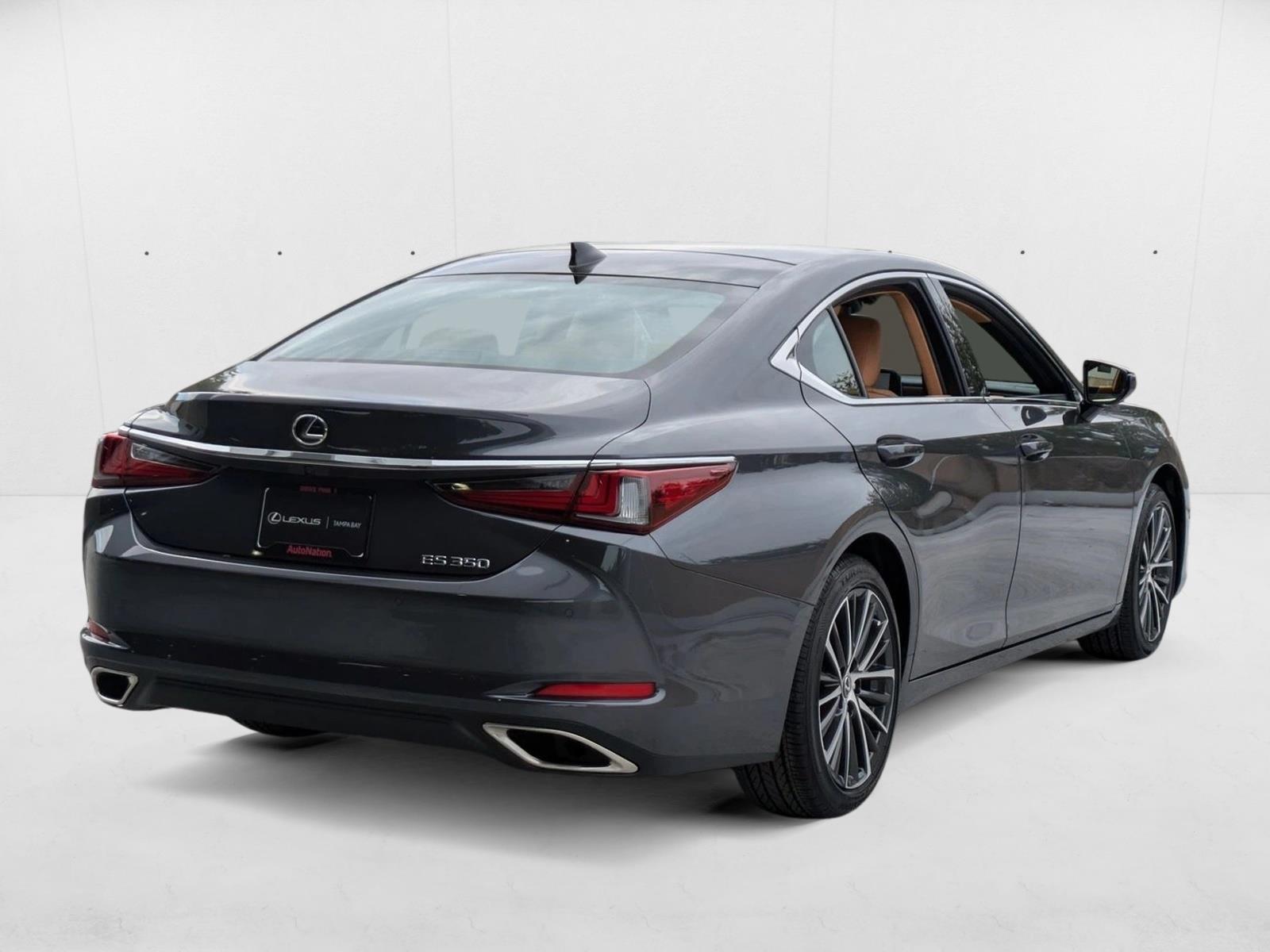 2025 Lexus ES 350 photo 2
