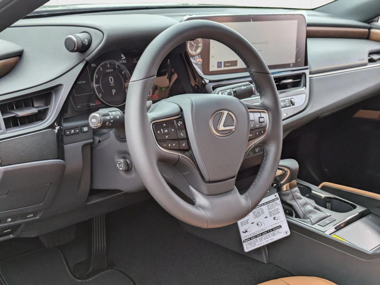 2025 Lexus ES 350 photo 3