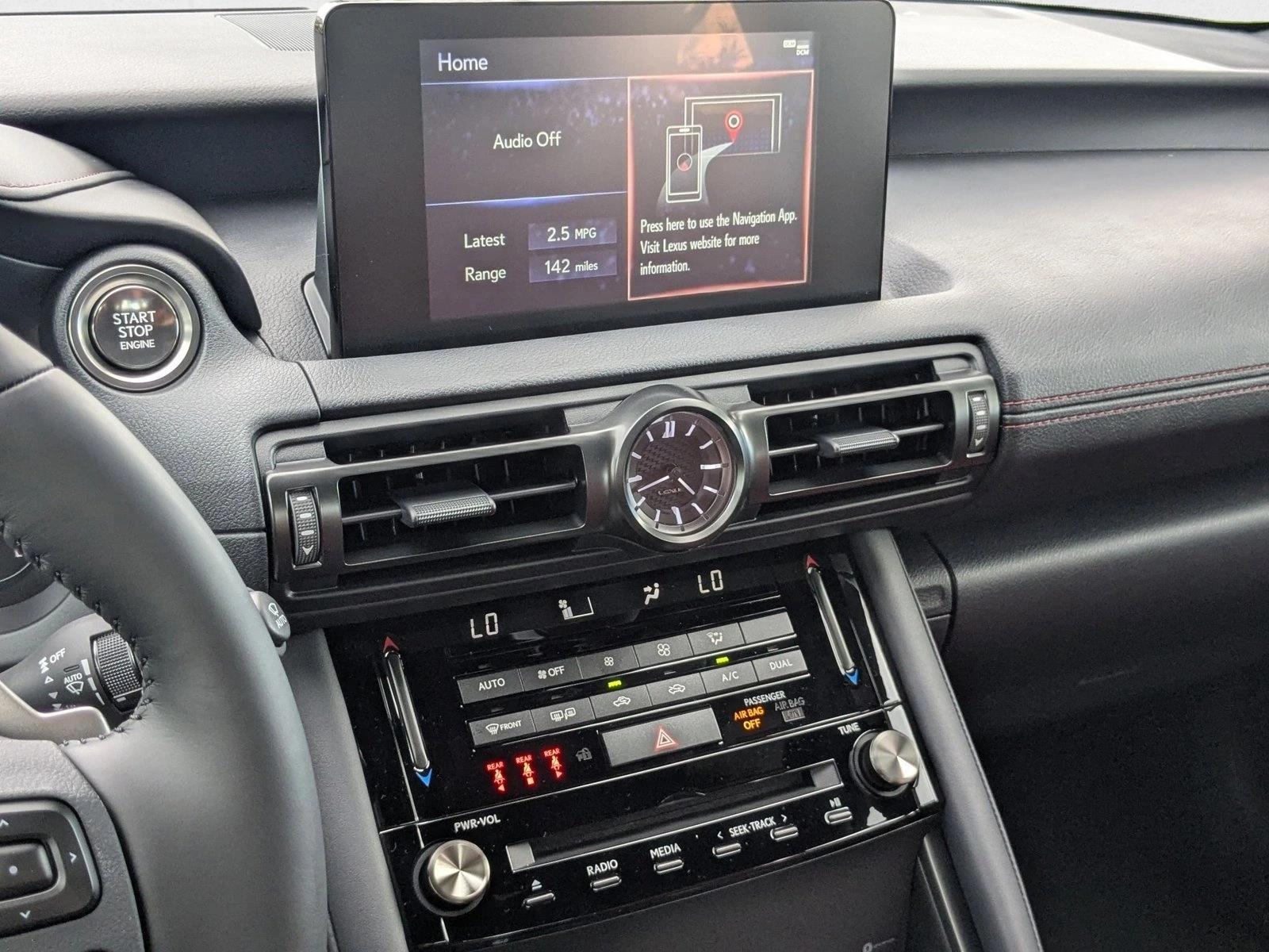 2025 Lexus IS 300 photo 11
