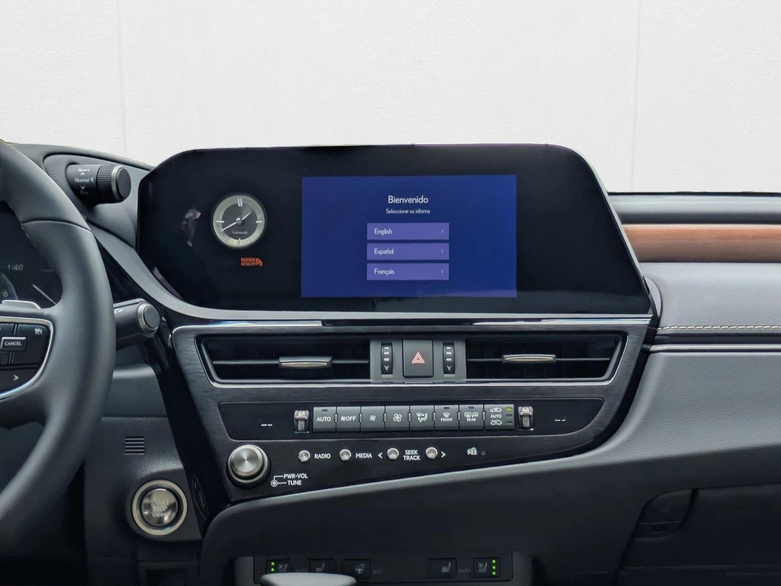 2025 Lexus ES 350 photo 12