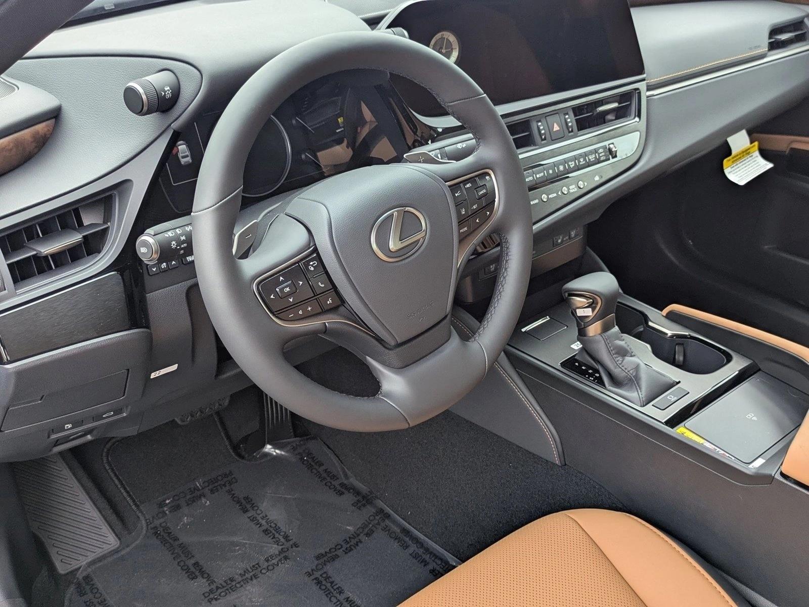2025 Lexus ES 350 photo 2