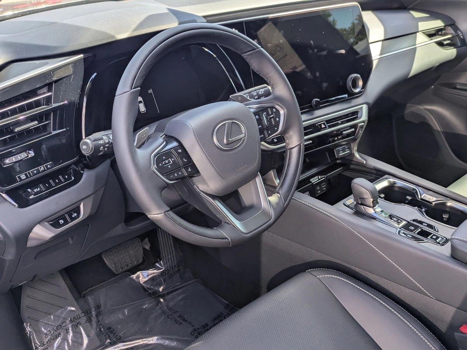 2025 Lexus RX 350 Premium photo 3