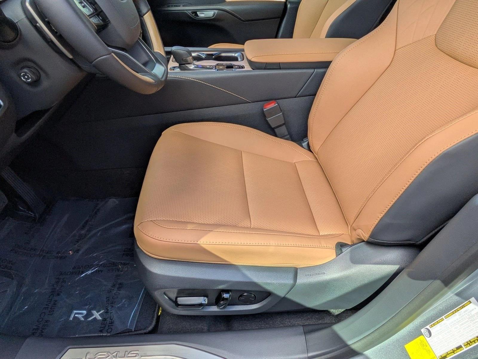 2025 Lexus RX 350 Premium photo 4