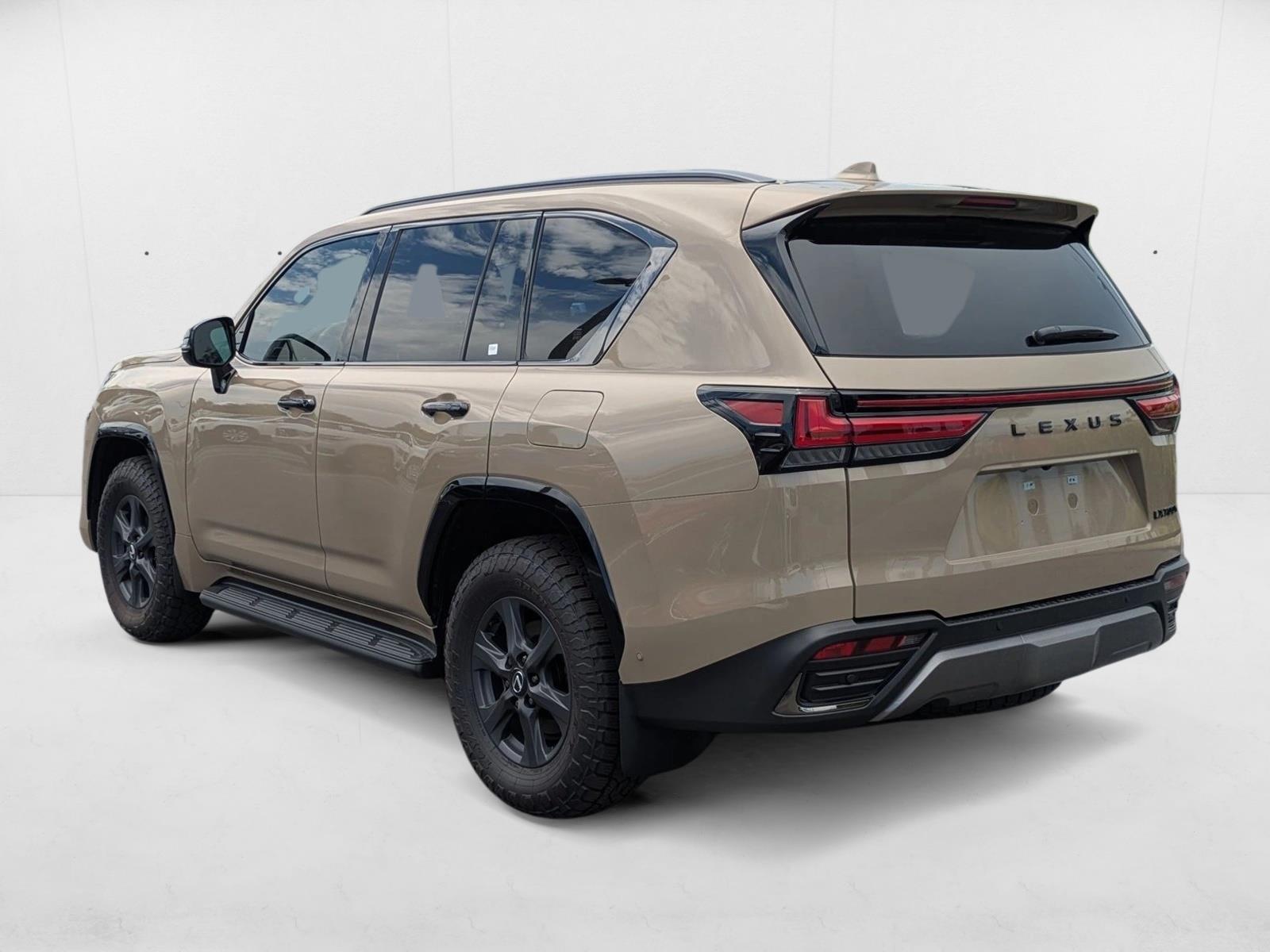 2025 Lexus LX photo 8