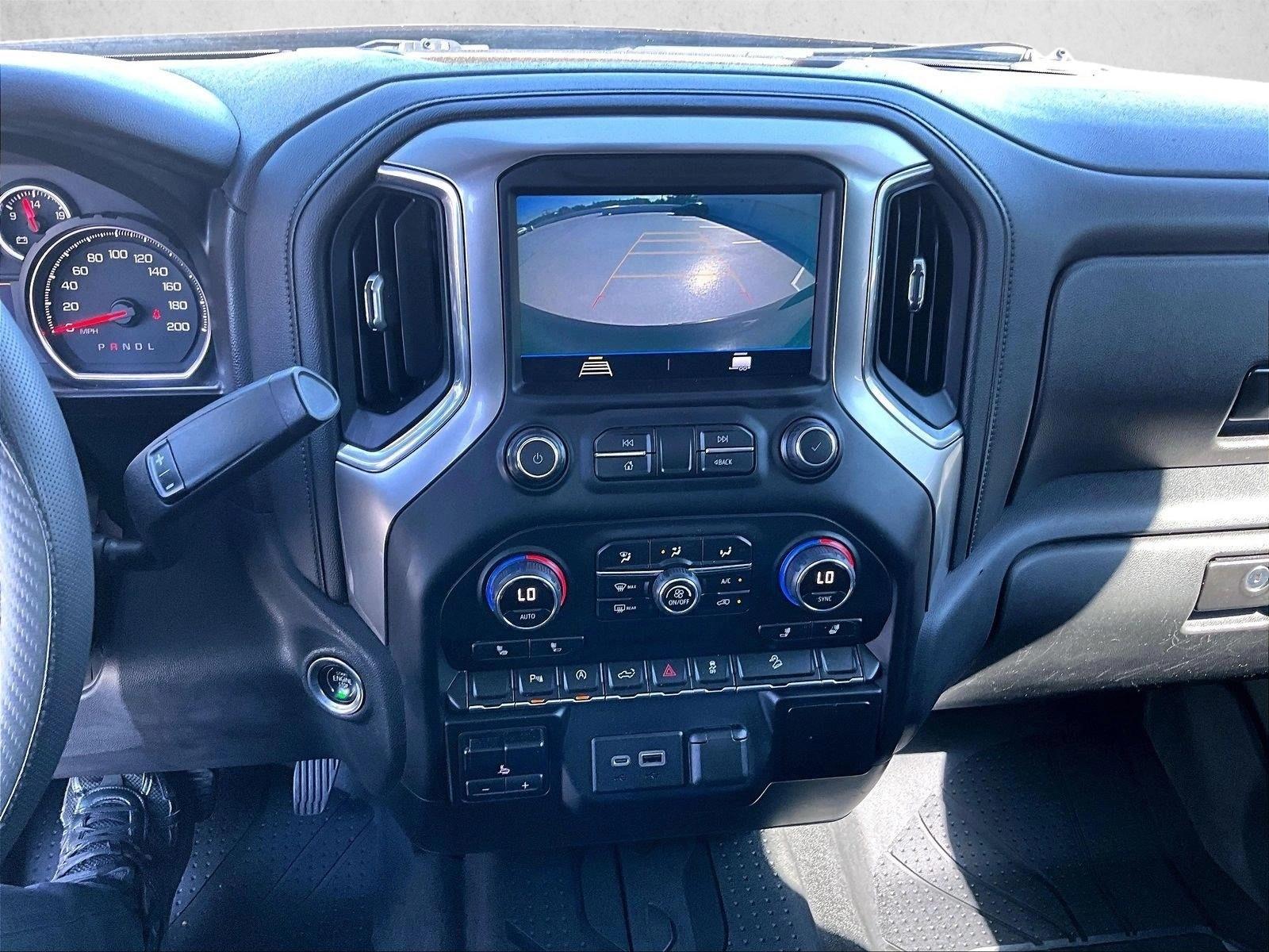 Used 2019 Black [Black] CHEVROLET  image 23