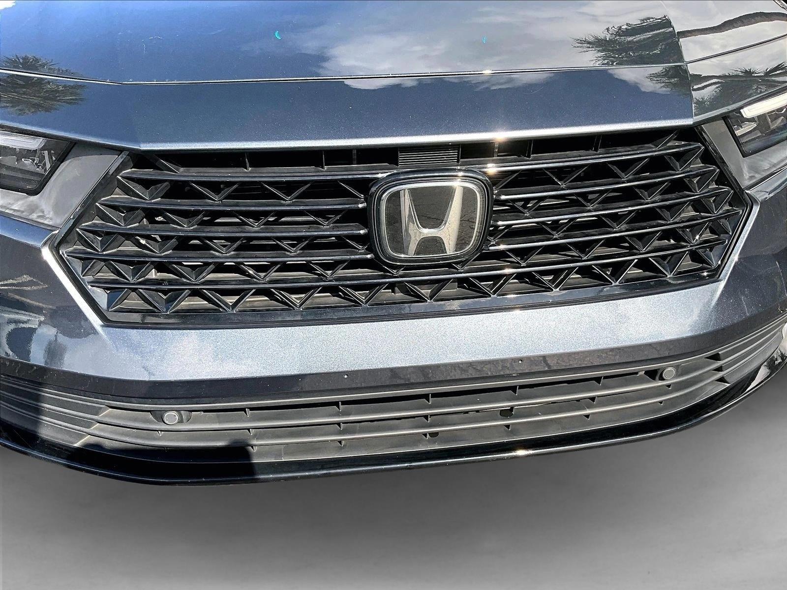 Used 2024  Honda Touring image 30