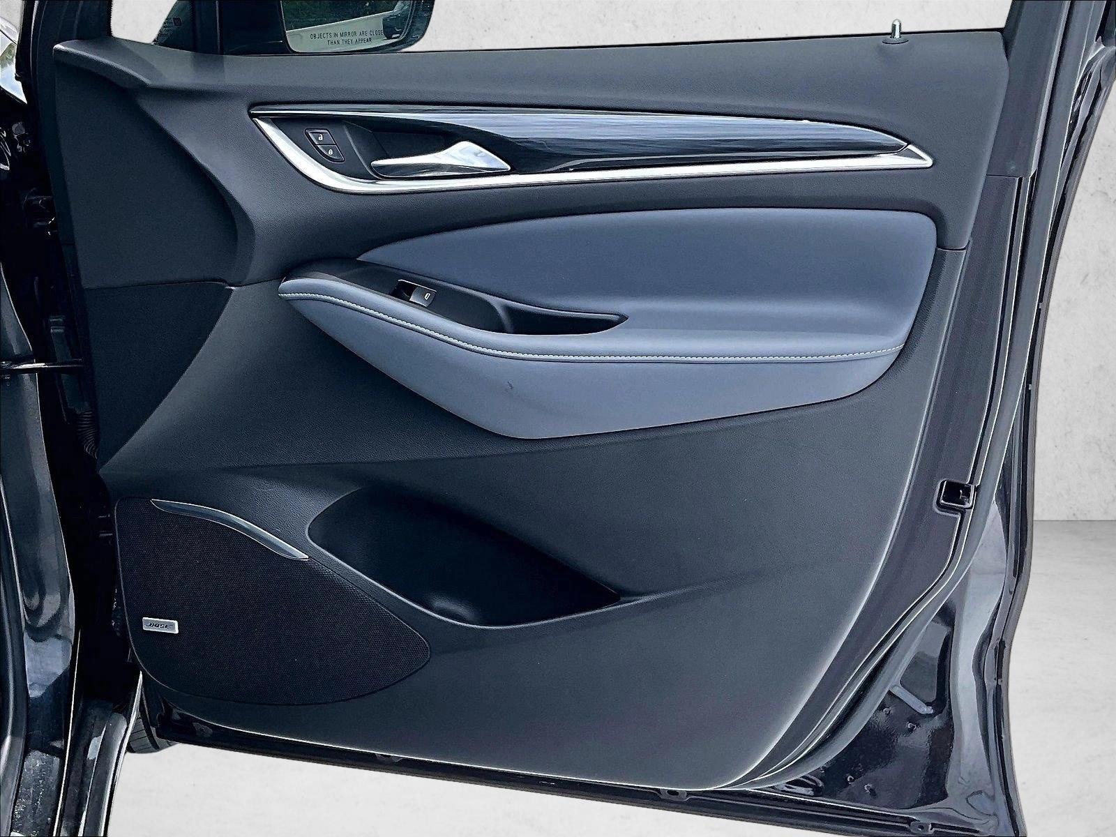 Used 2020 Ebony Twilight Metallic Buick Essence image 19