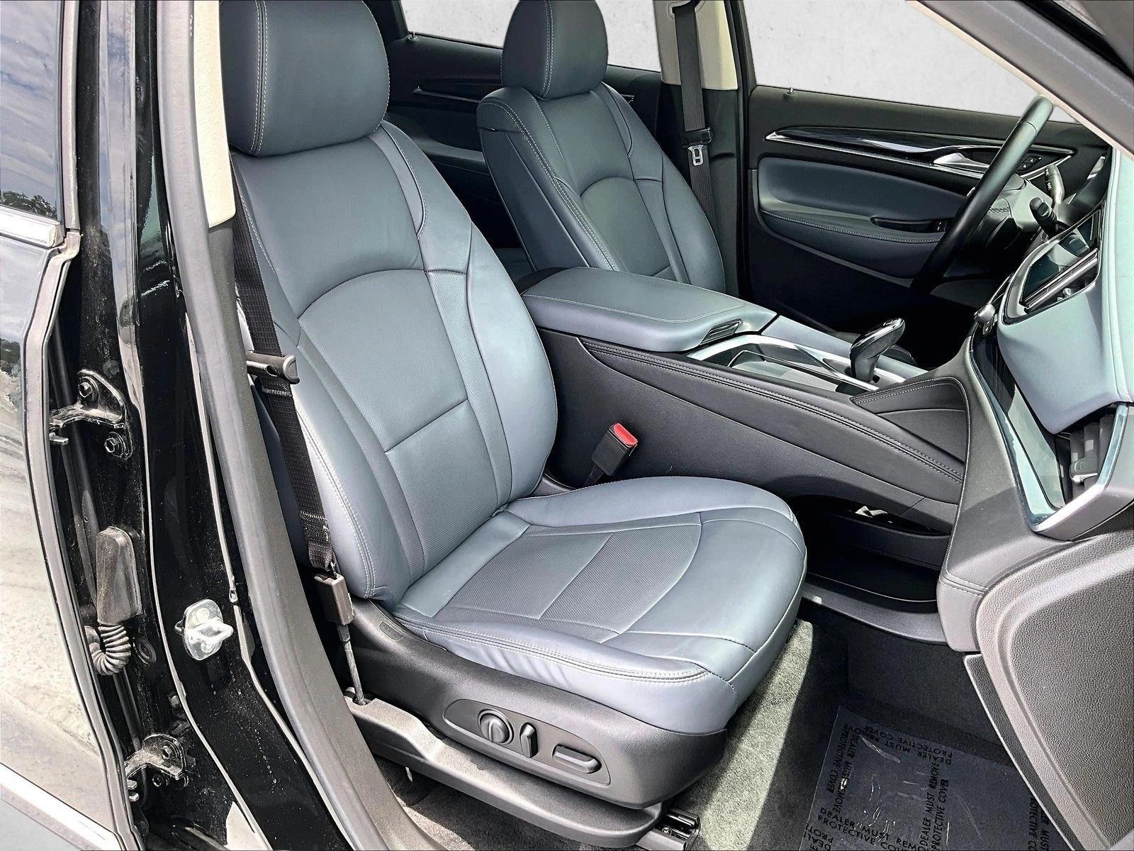 Used 2020 Ebony Twilight Metallic Buick Essence image 9