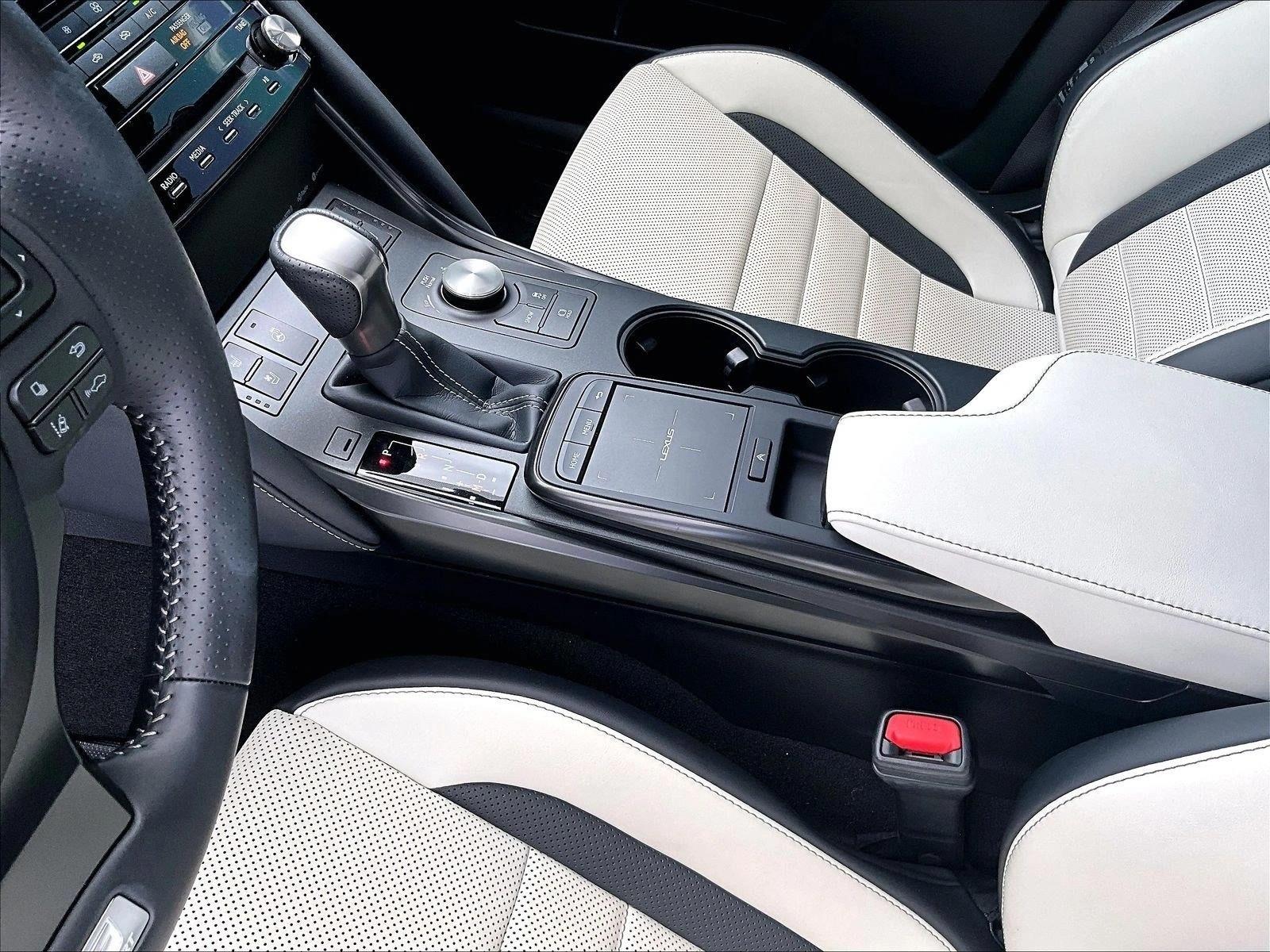 Used 2025 Infrared Lexus IS 350 F SPORT image 15