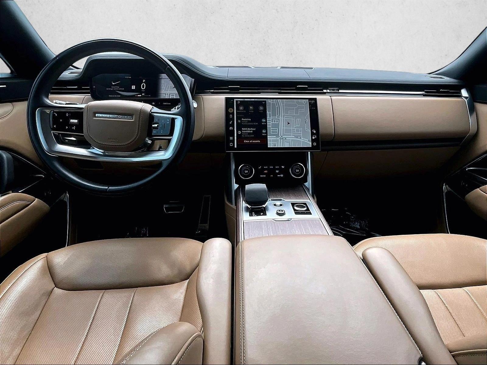 Used 2023 Gray Land Rover SE image 16