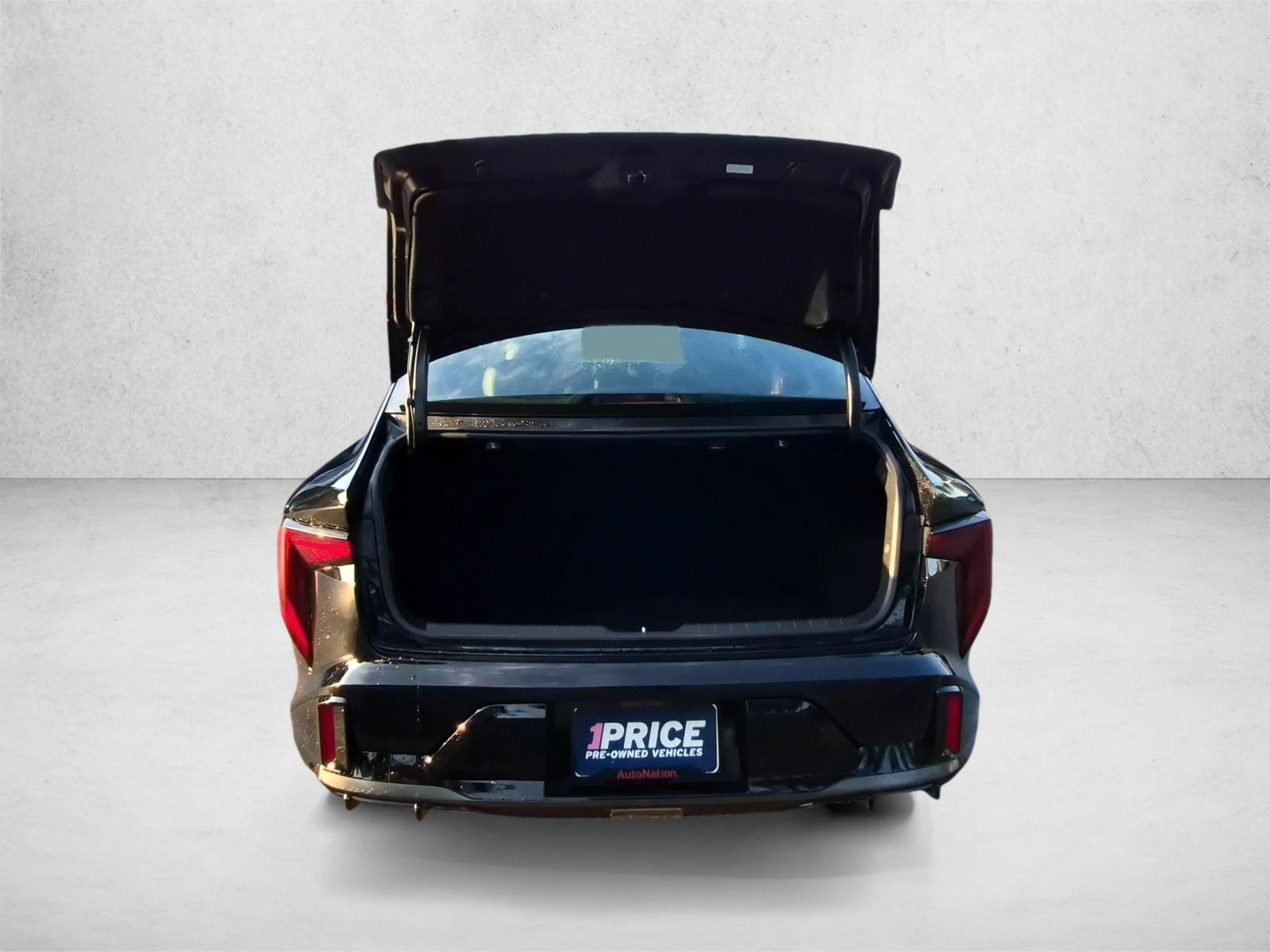 Used 2026 Aurora Black Pearl Kia GT-Line image 6