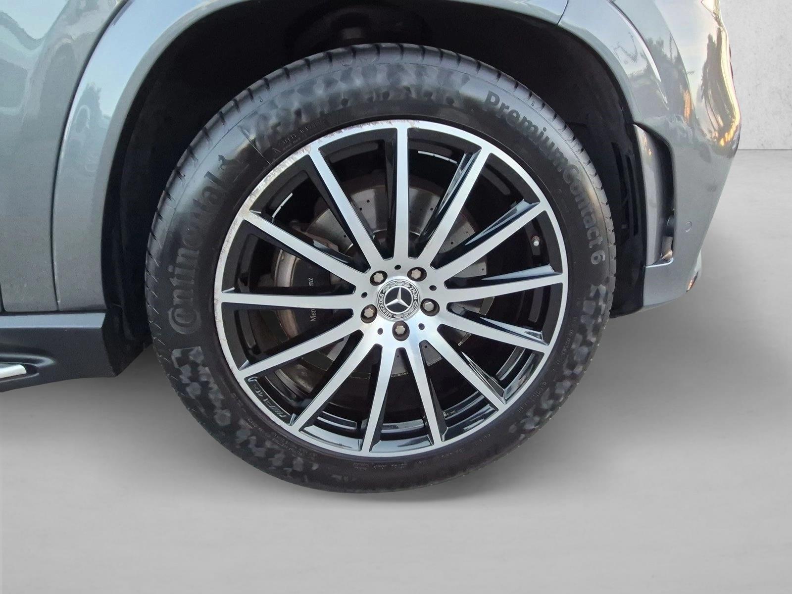 Used 2023 Selenite Grey Metallic Mercedes-Benz GLS 450 image 27