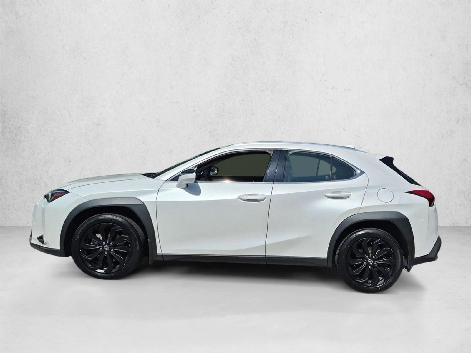 Used 2022 Eminent White Pearl Lexus UX 200 image 9