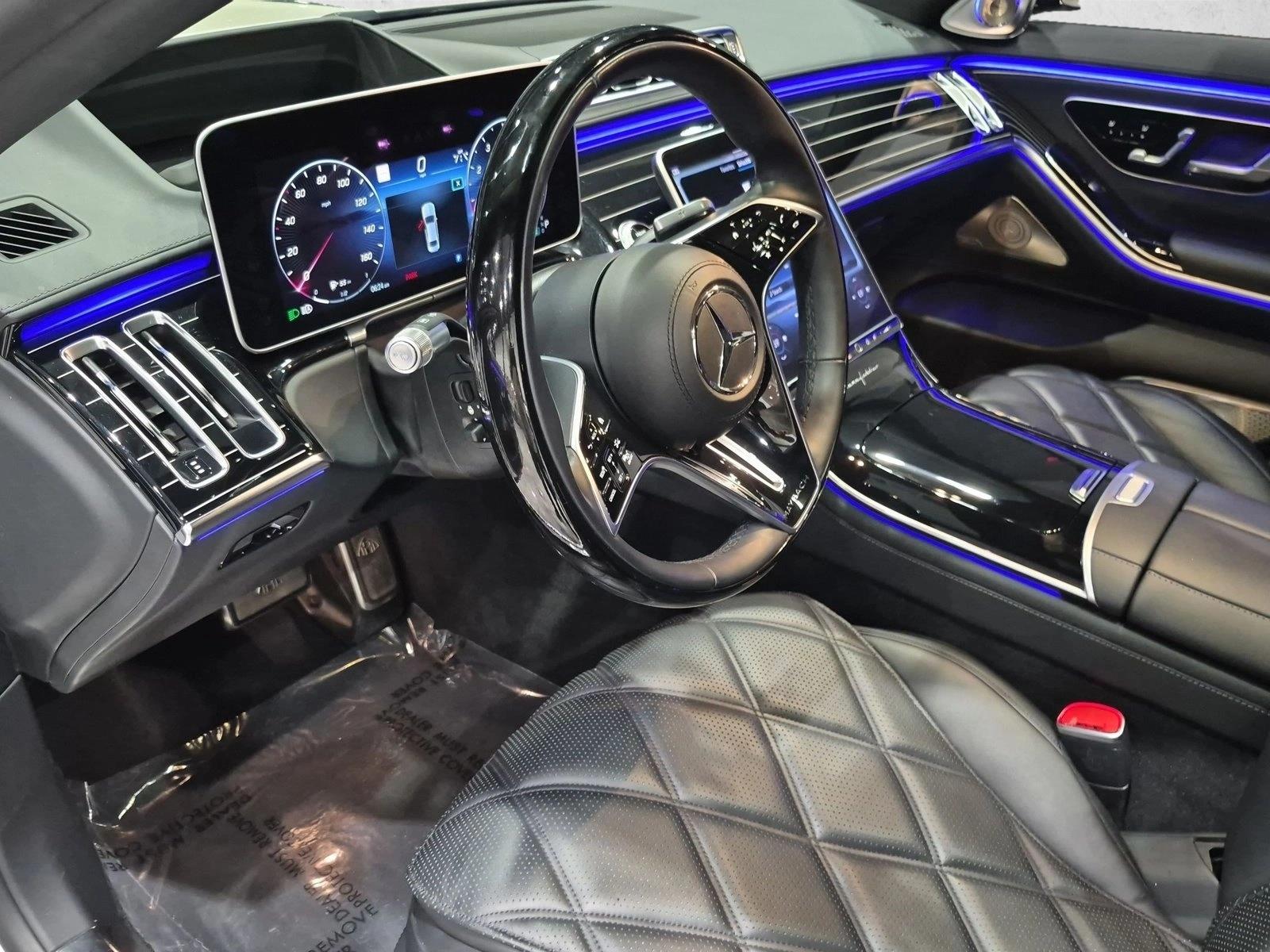 Used 2023 Manufaktur Diamond White Mercedes-Benz Maybach S 680 image 10