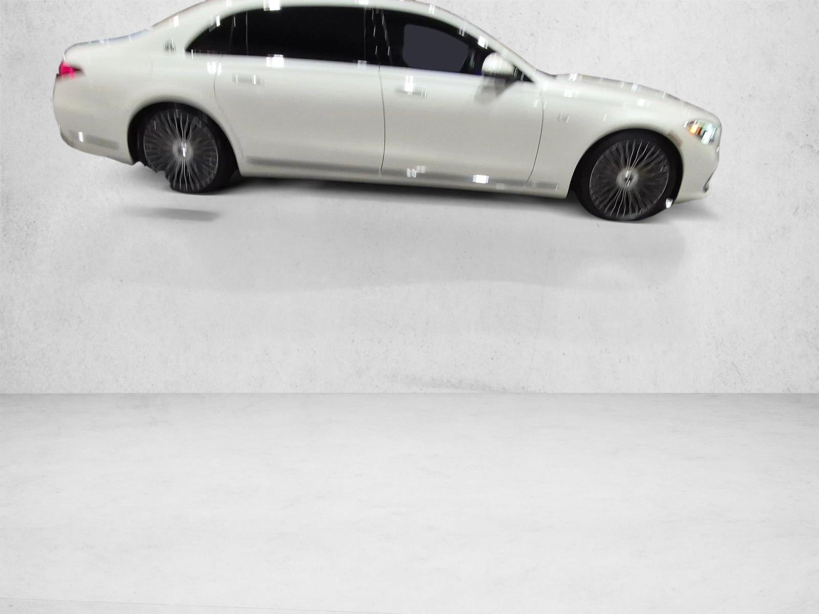 Used 2023 Manufaktur Diamond White Mercedes-Benz Maybach S 680 image 4