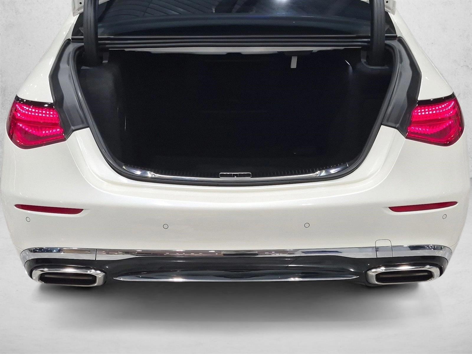 Used 2023 Manufaktur Diamond White Mercedes-Benz Maybach S 680 image 6